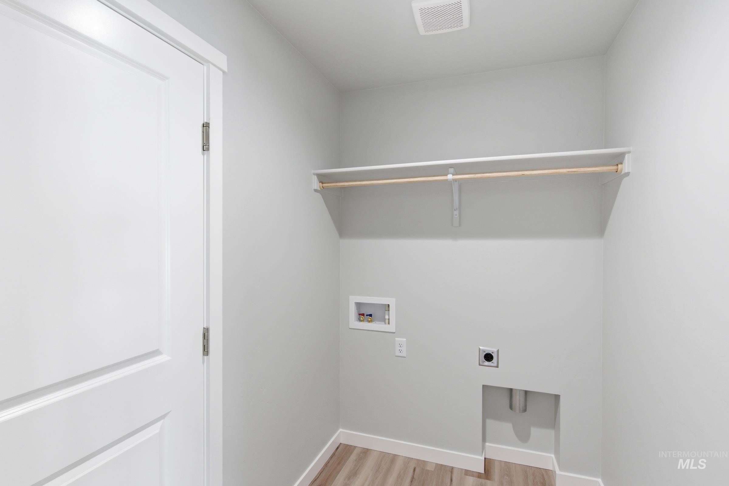 109 Idalou Way Property Photo 15