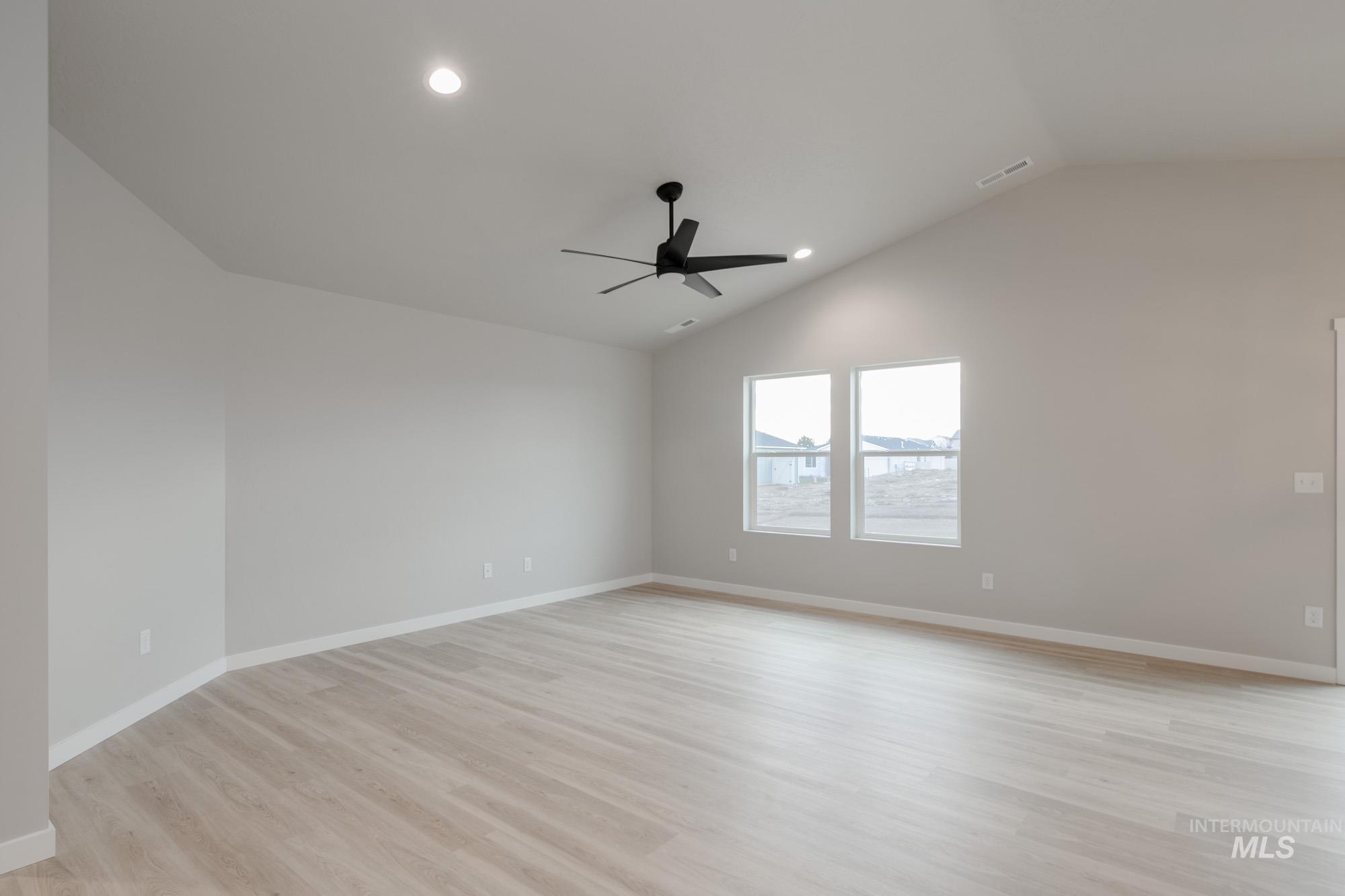 4124 Austin St Property Photo 10