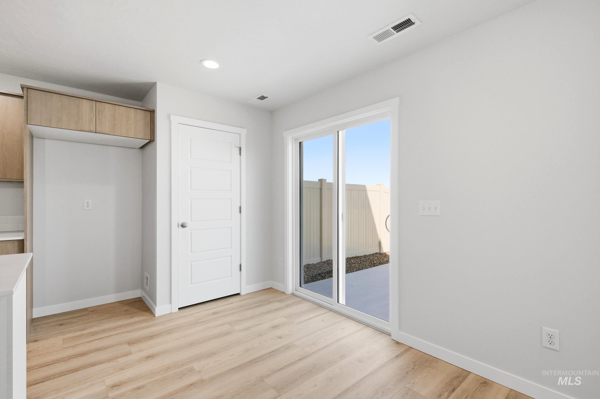 10794 Rutland St Property Photo 8