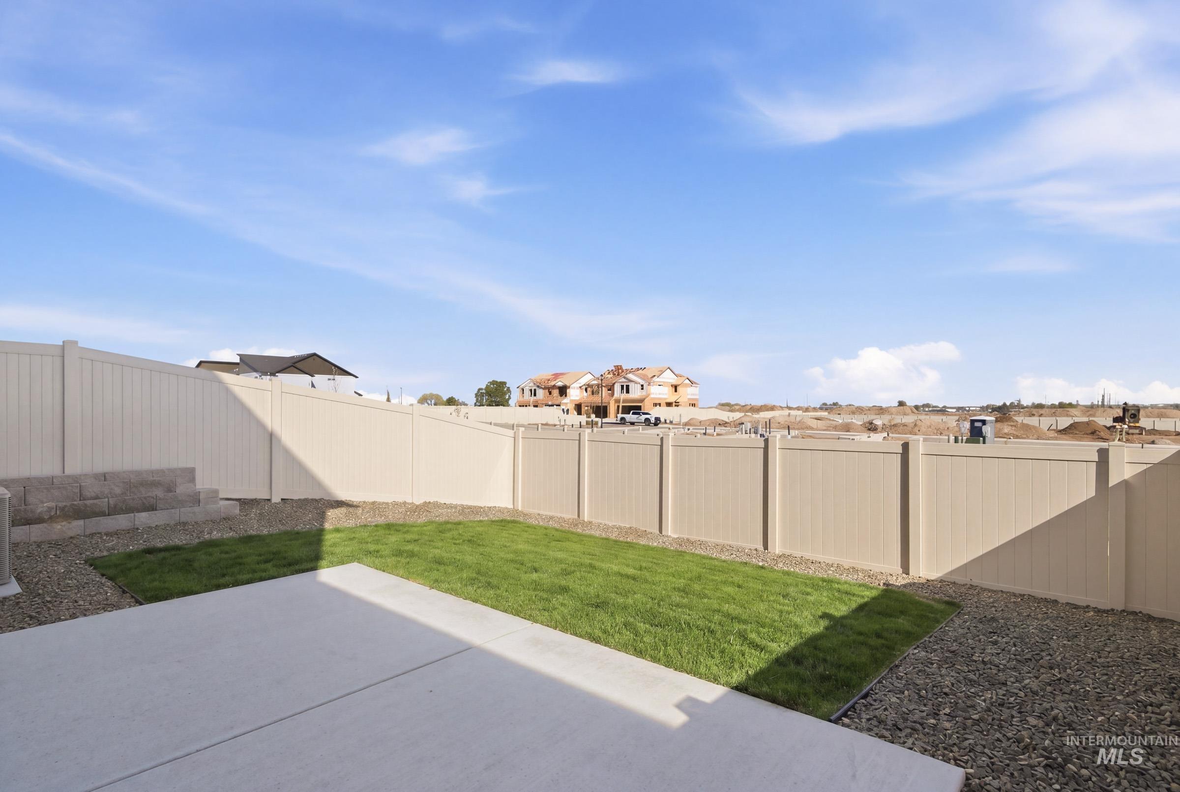 10812 Rutland St Property Photo 21