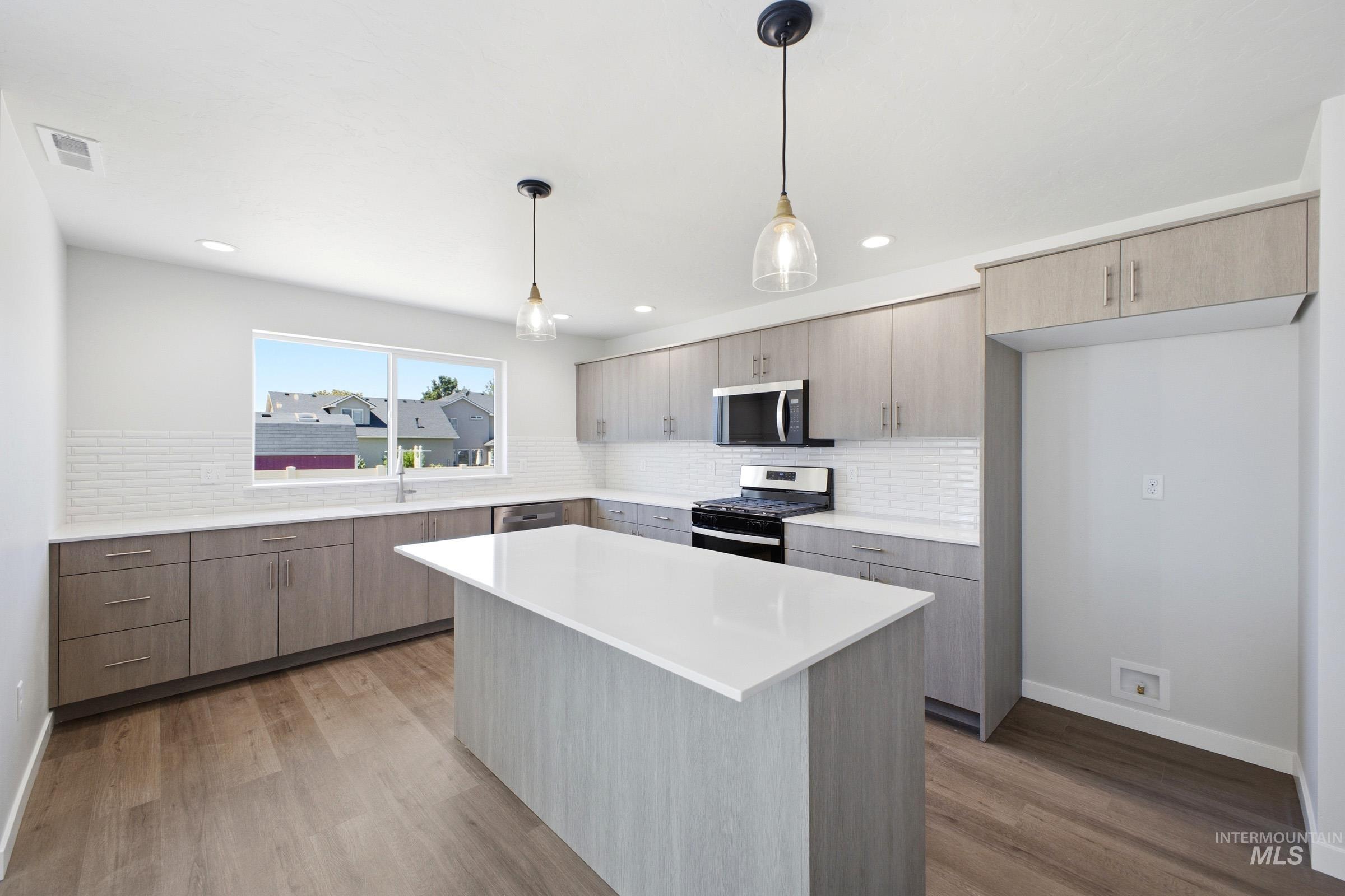 8441 S Tyrion Way Property Photo 3