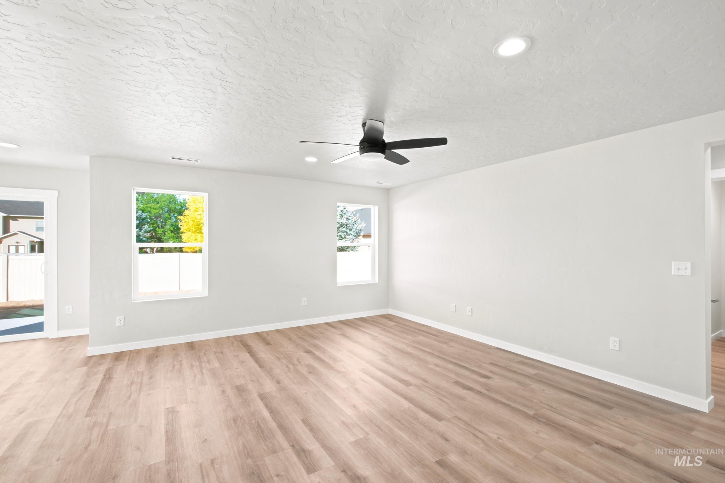 8405 S Tyrion Way Property Photo 12