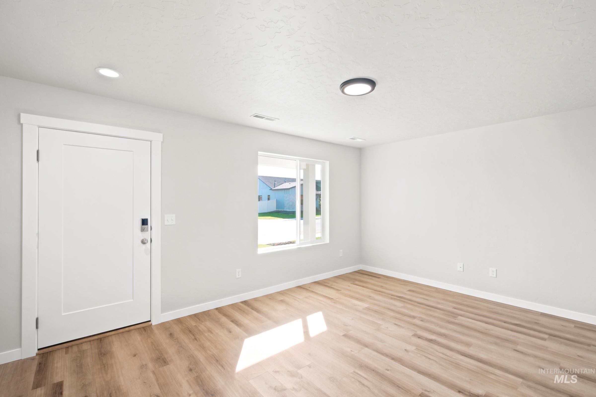 8405 S Tyrion Way Property Photo 13
