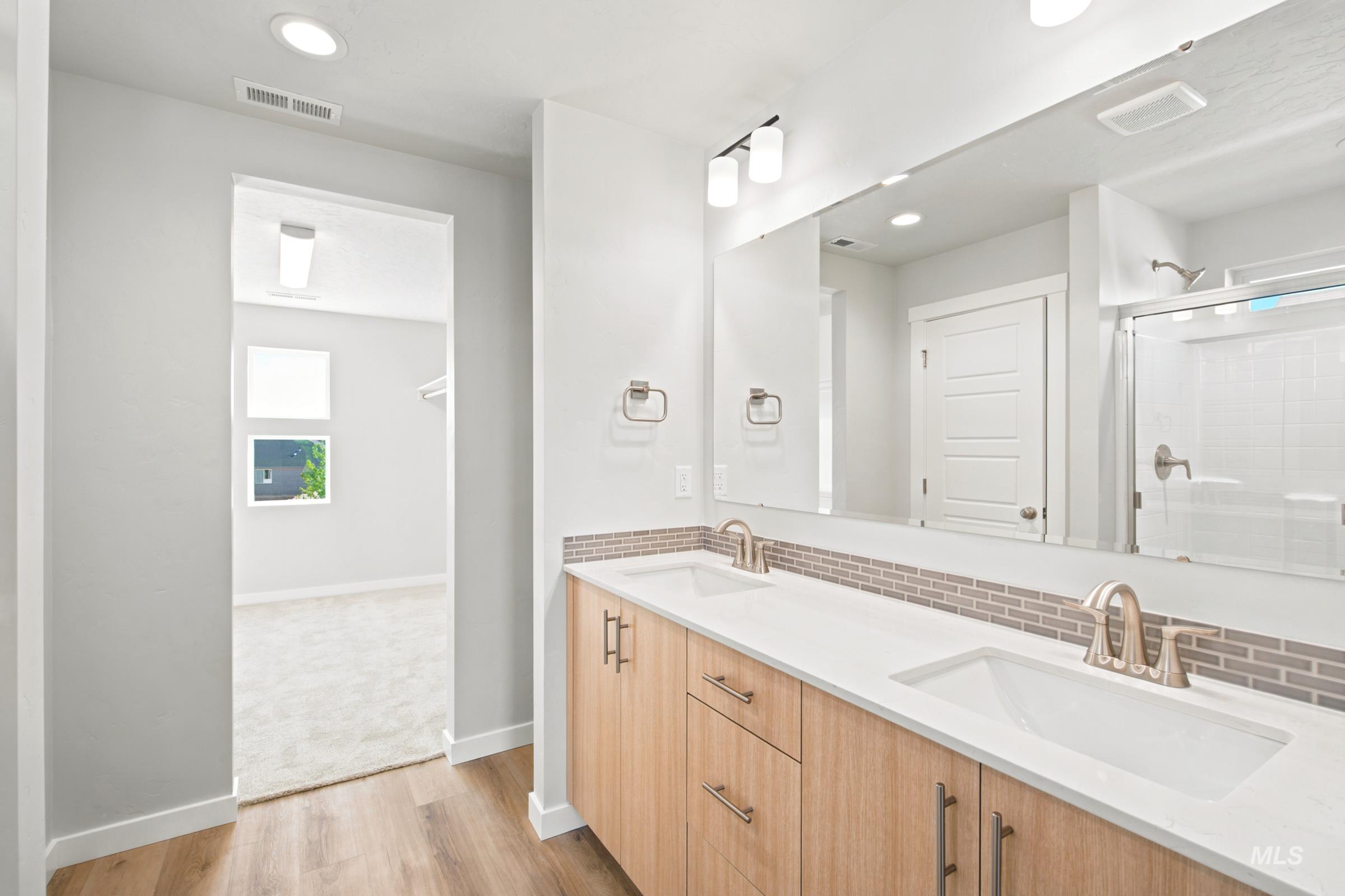 8405 S Tyrion Way Property Photo 32