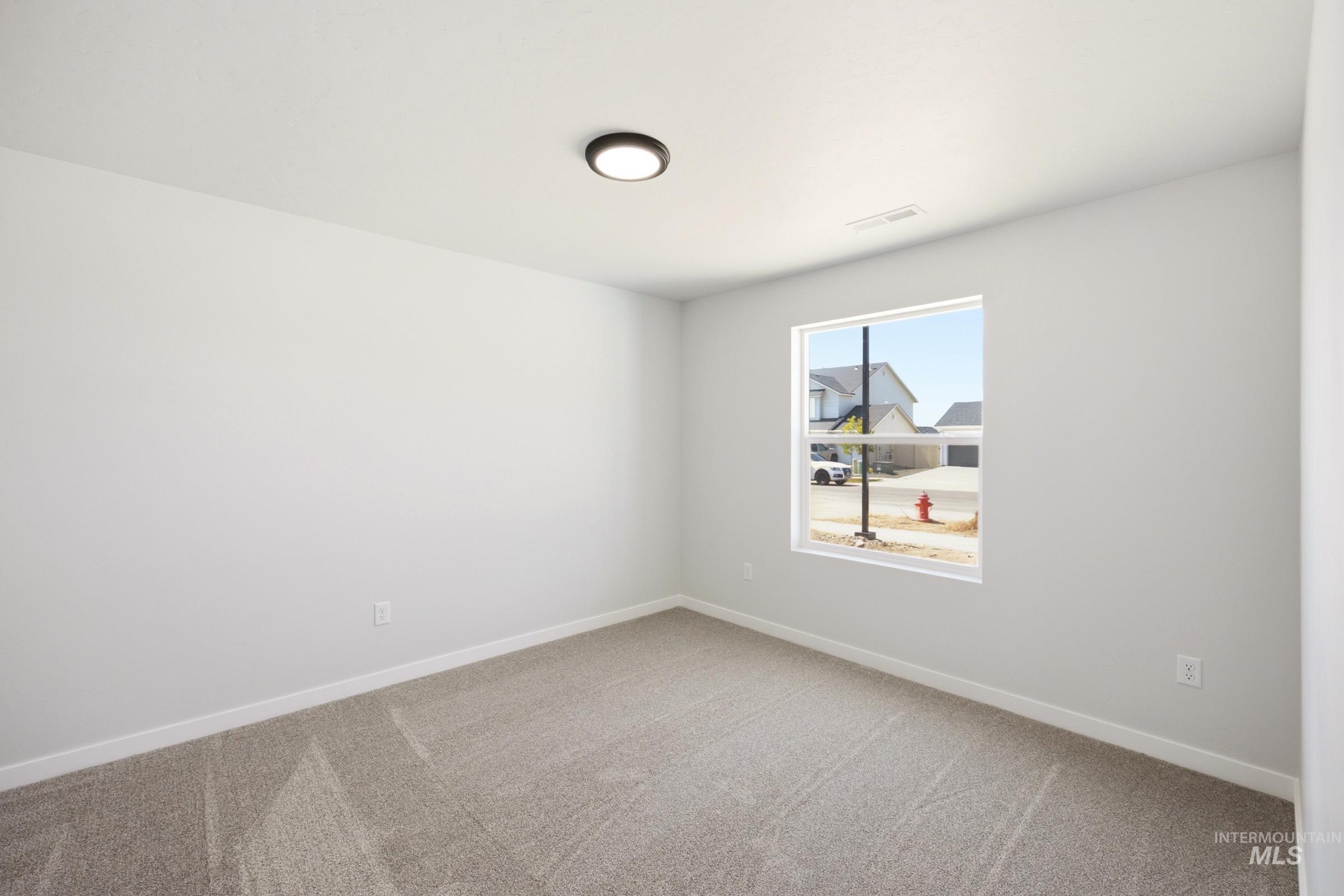 1266 W Pack River Dr Property Photo 10