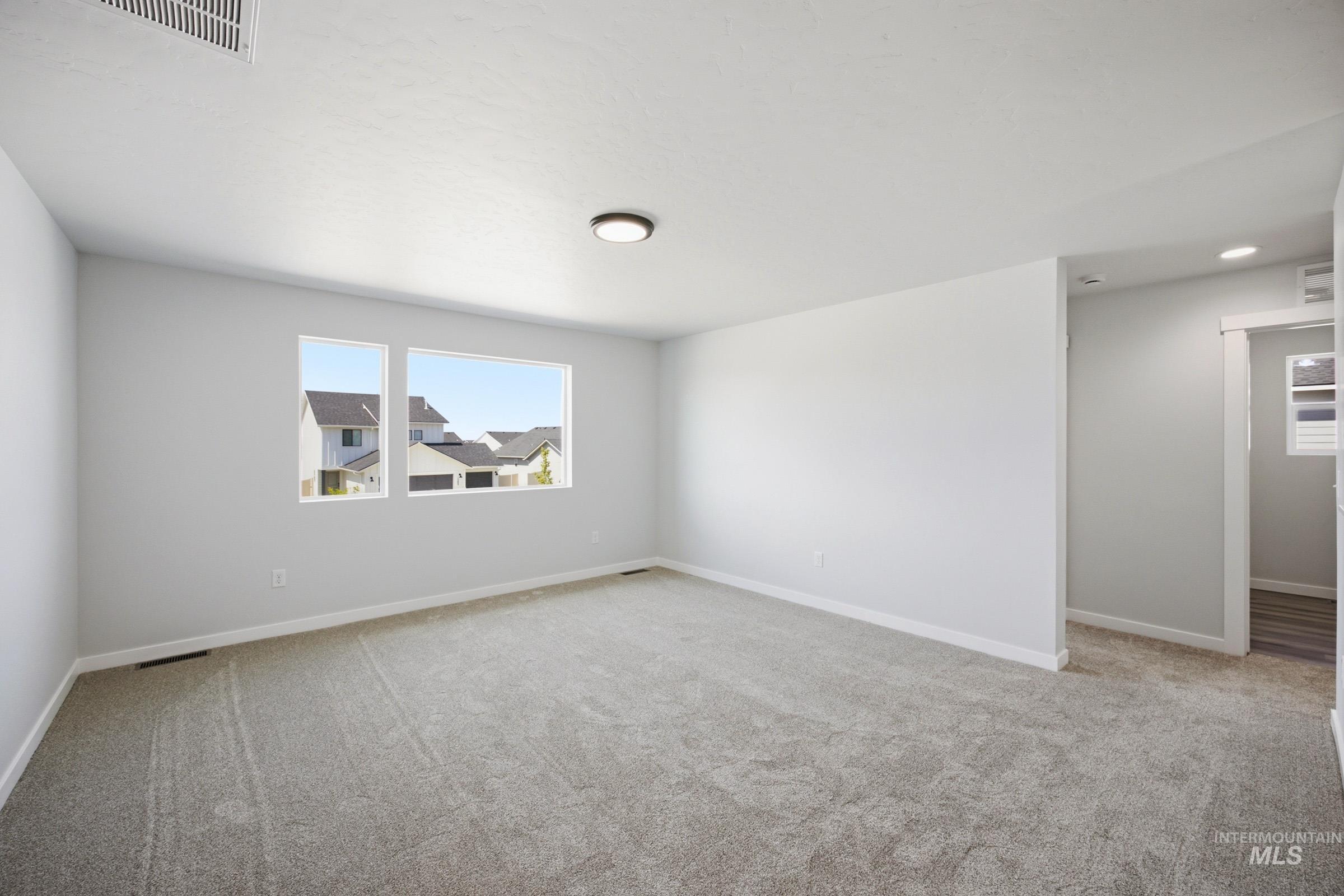 1266 W Pack River Dr Property Photo 12