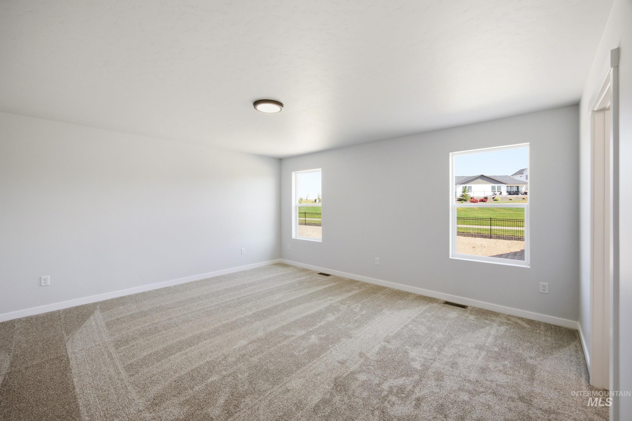 1266 W Pack River Dr Property Photo 22