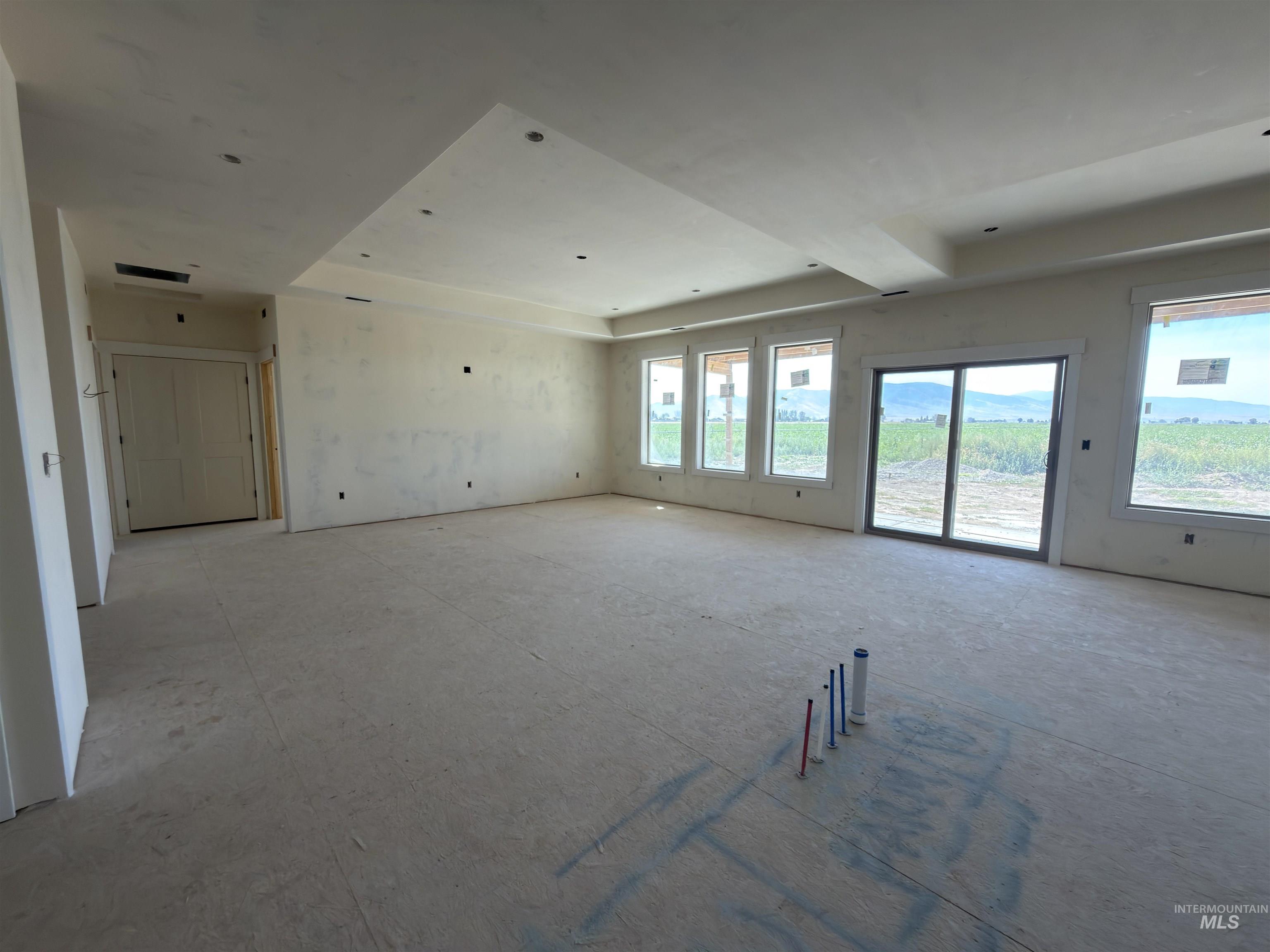 113 E 300 S Property Photo 3