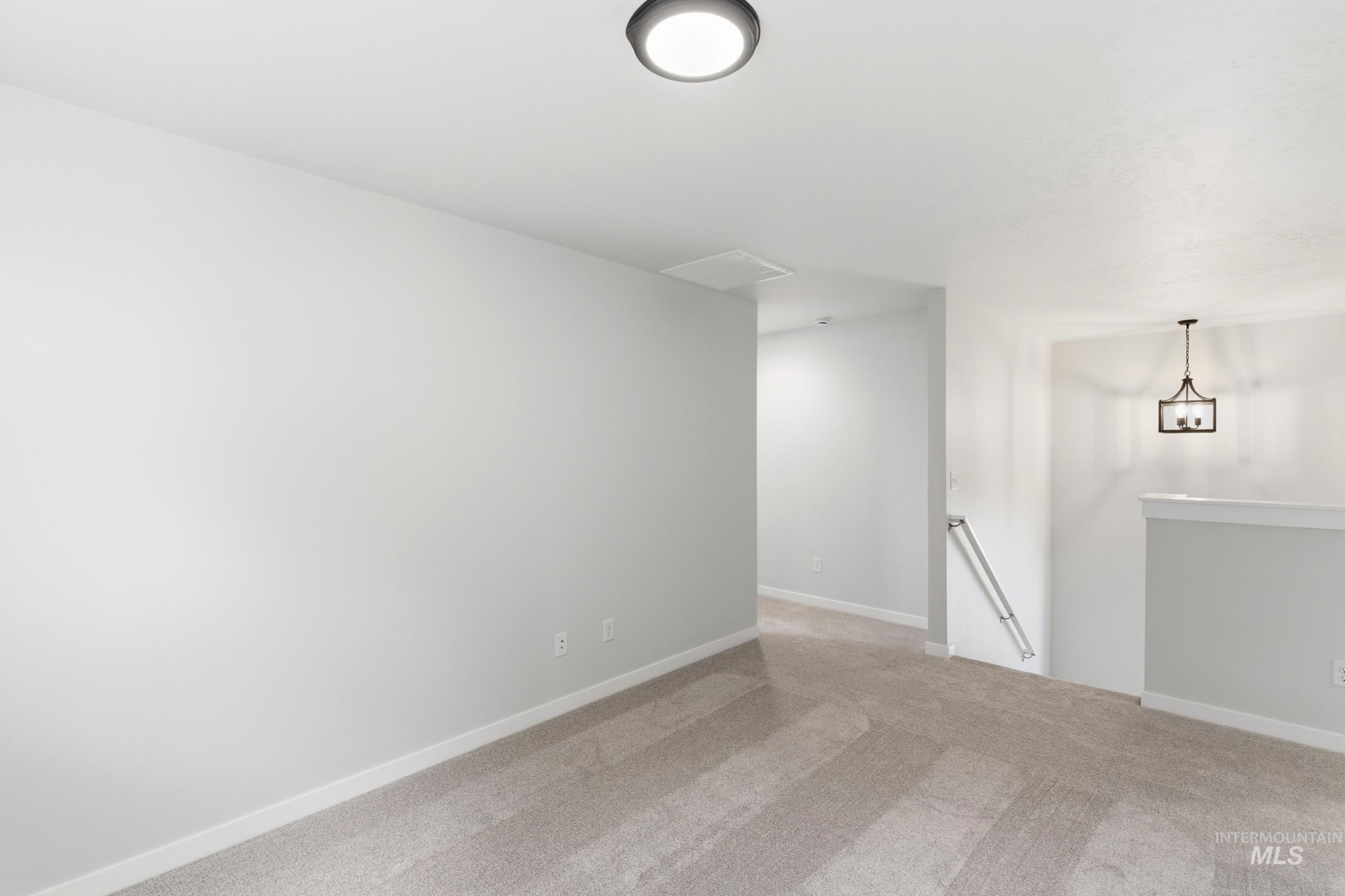 4372 N Alameda Creek Ave Property Photo 15