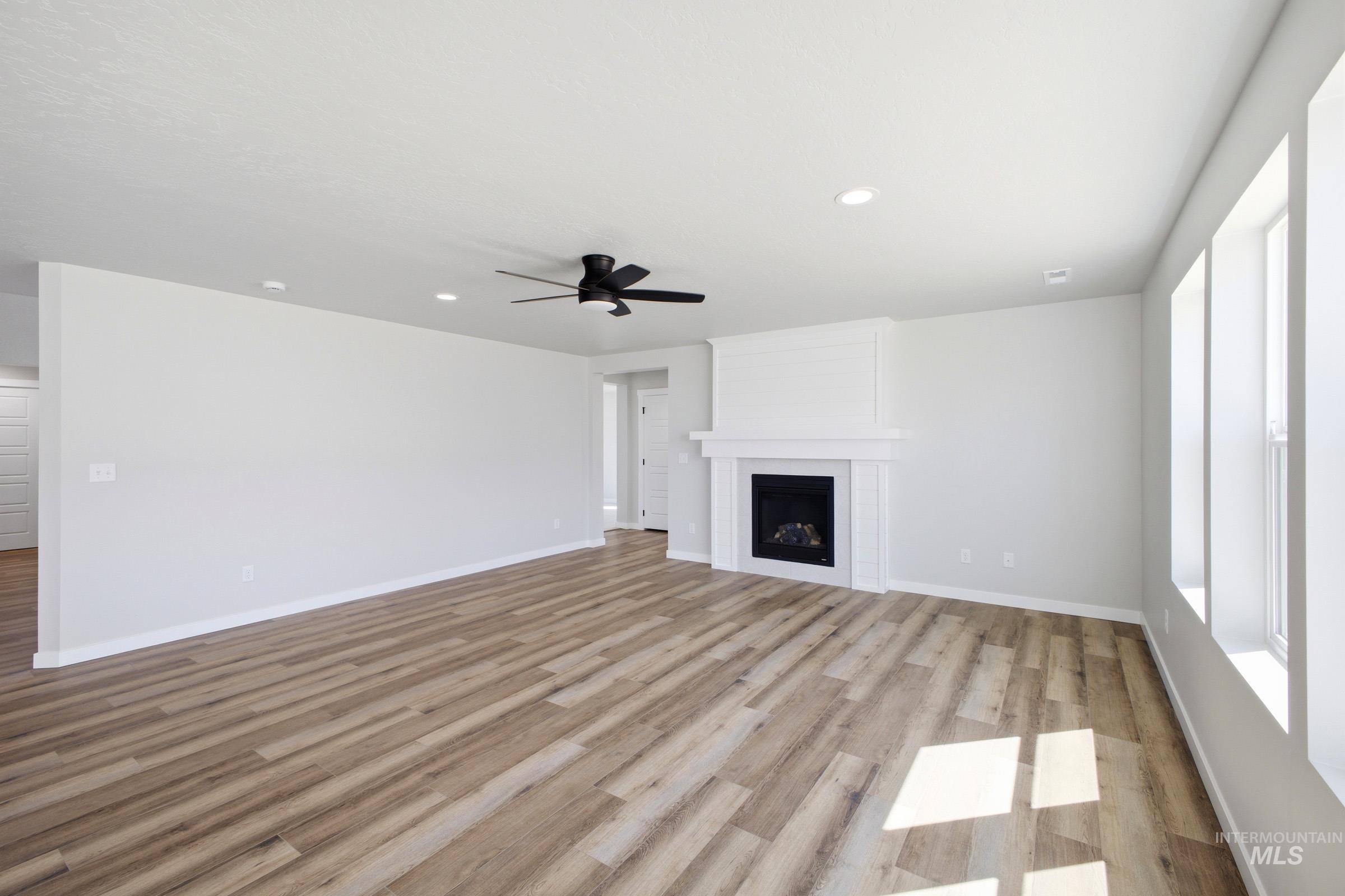 8357 E Cool River Lp Property Photo 9