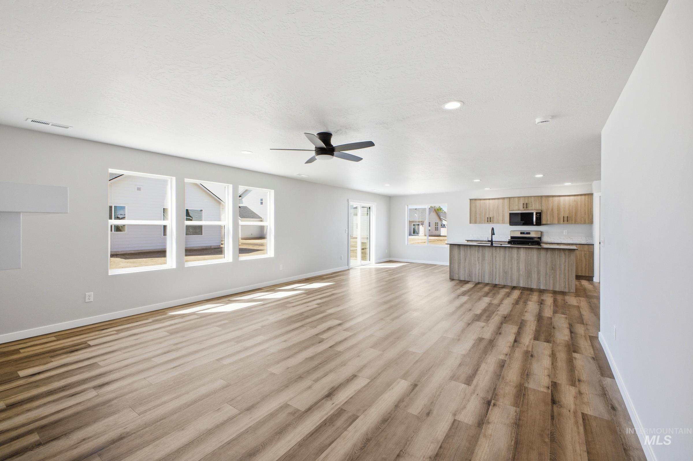 8357 E Cool River Lp Property Photo 10
