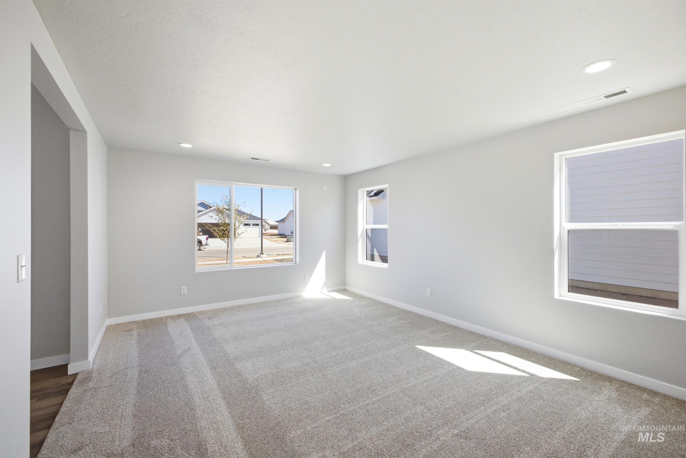8357 E Cool River Lp Property Photo 15