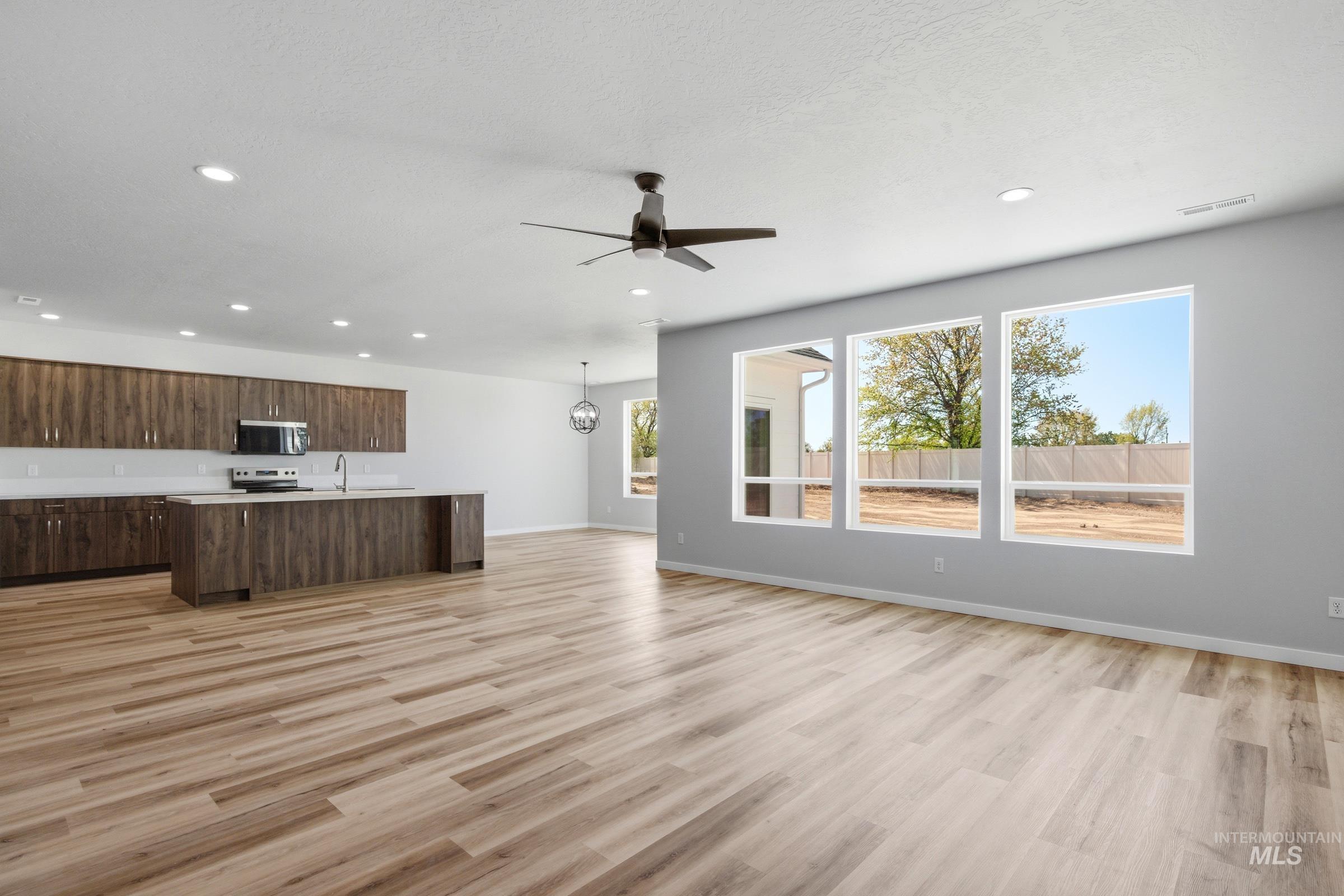 7067 E Marble Springs Dr Property Photo 12