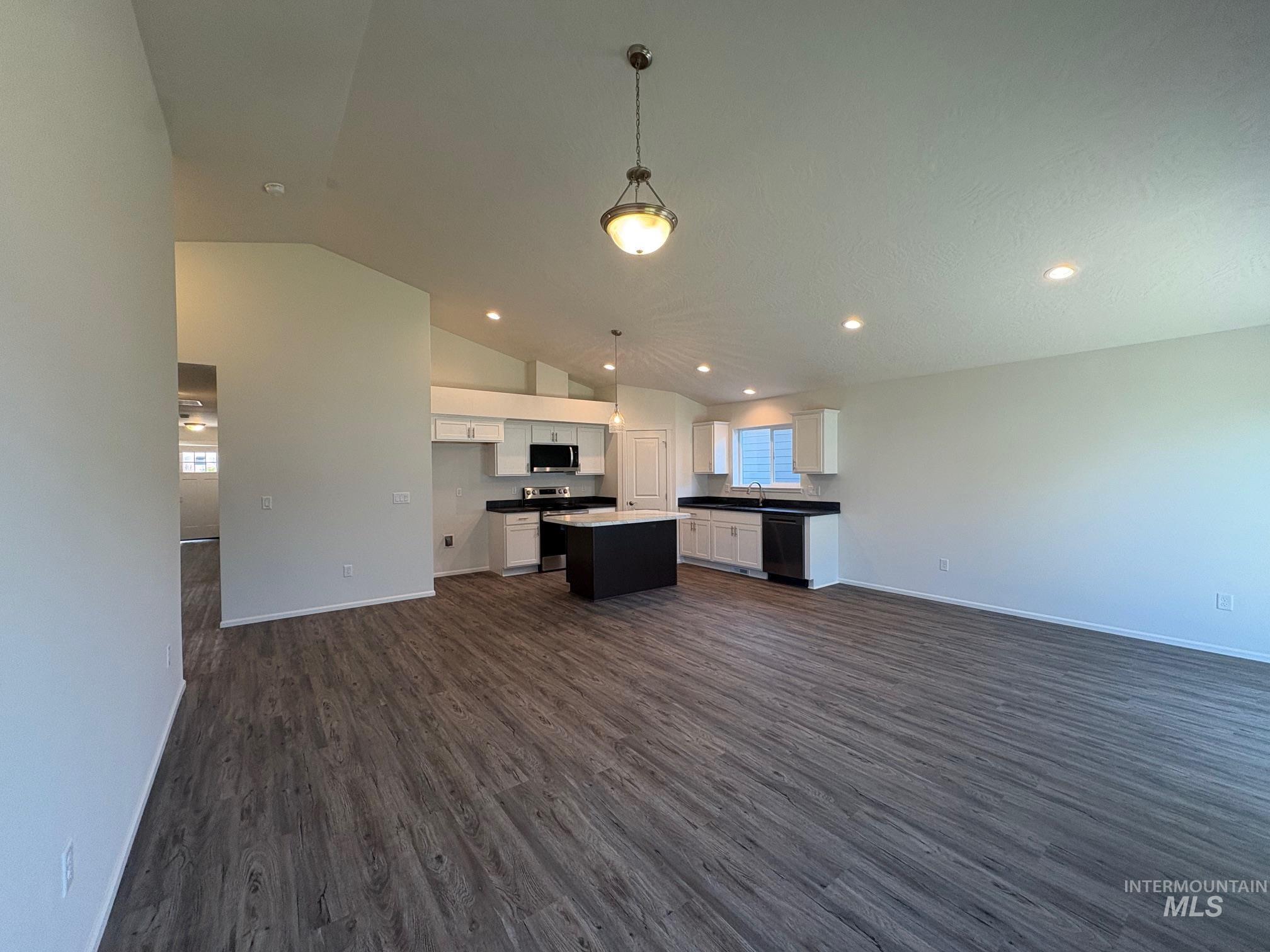 1809 Clark Fork Lane Property Photo 2