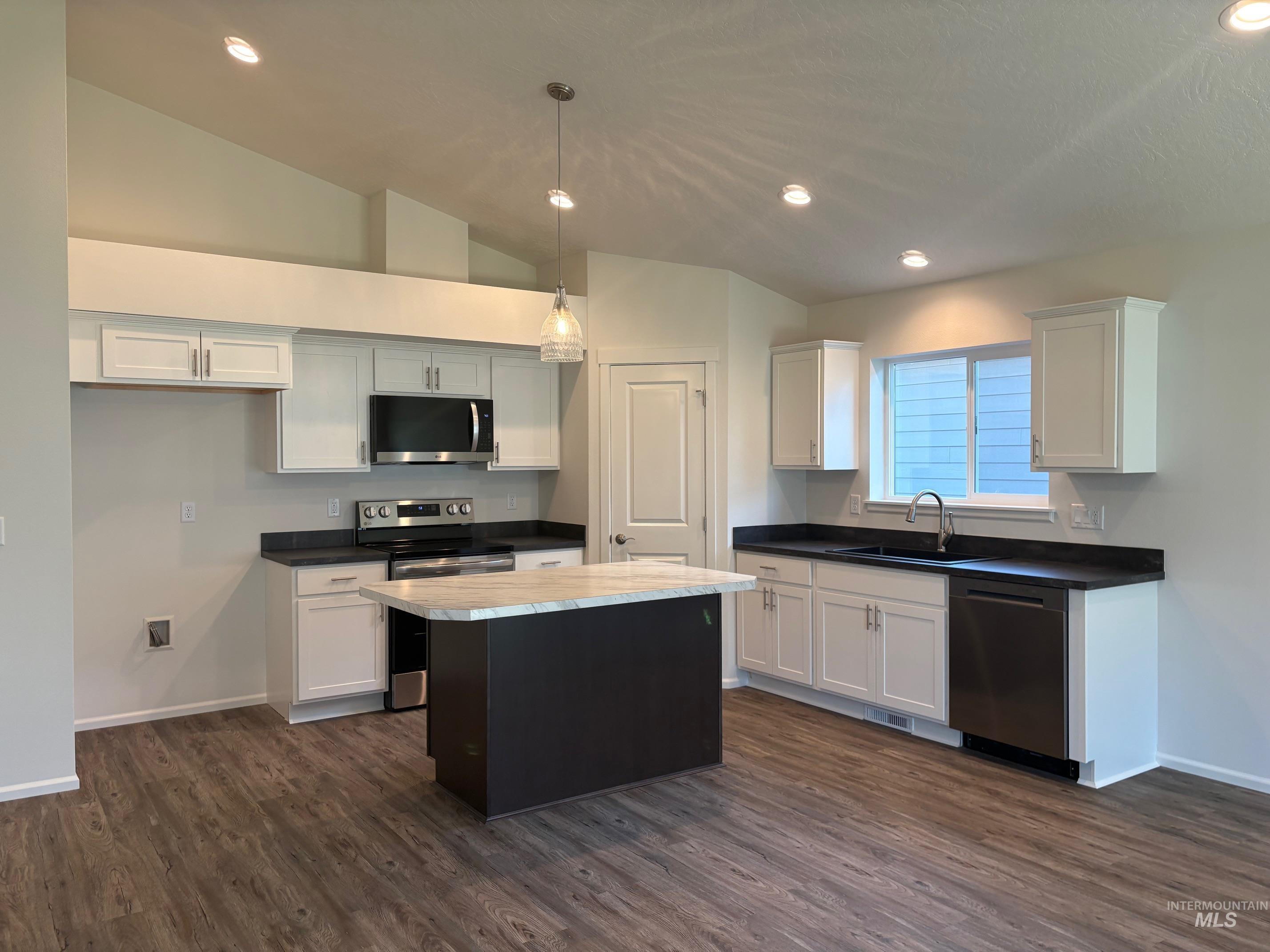 1809 Clark Fork Lane Property Photo 4
