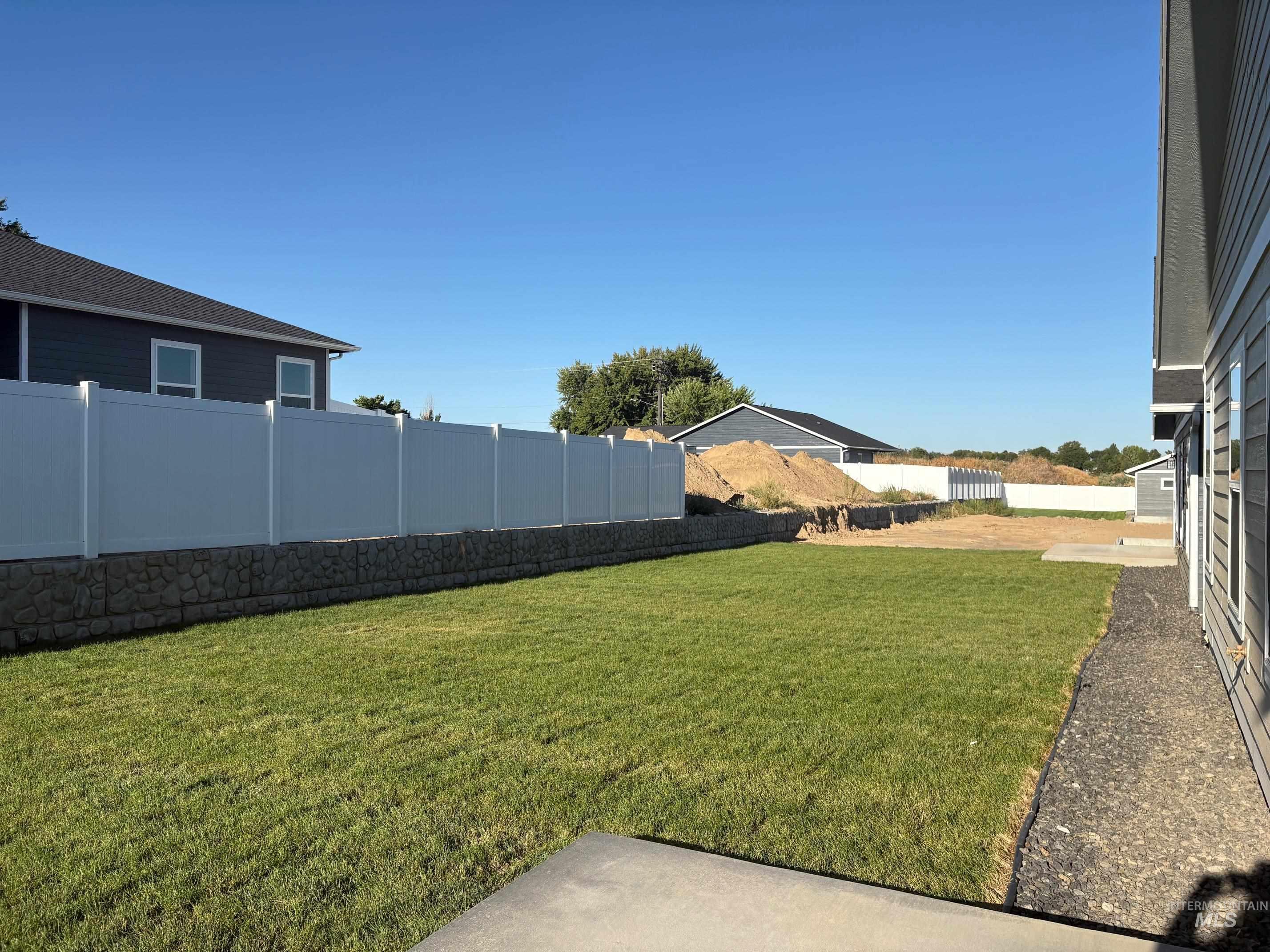 1809 Clark Fork Lane Property Photo 11