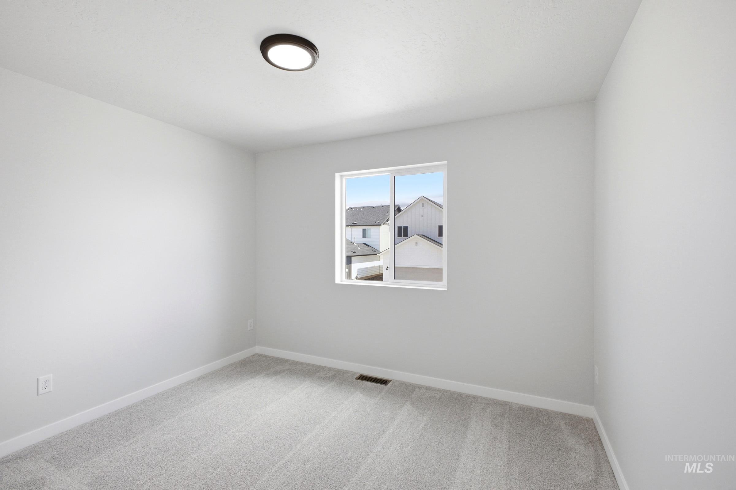 6739 S Spindlebush Ave Property Photo 10