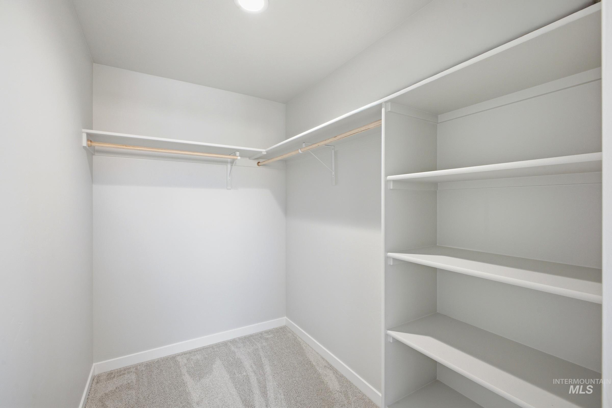 6739 S Spindlebush Ave Property Photo 17