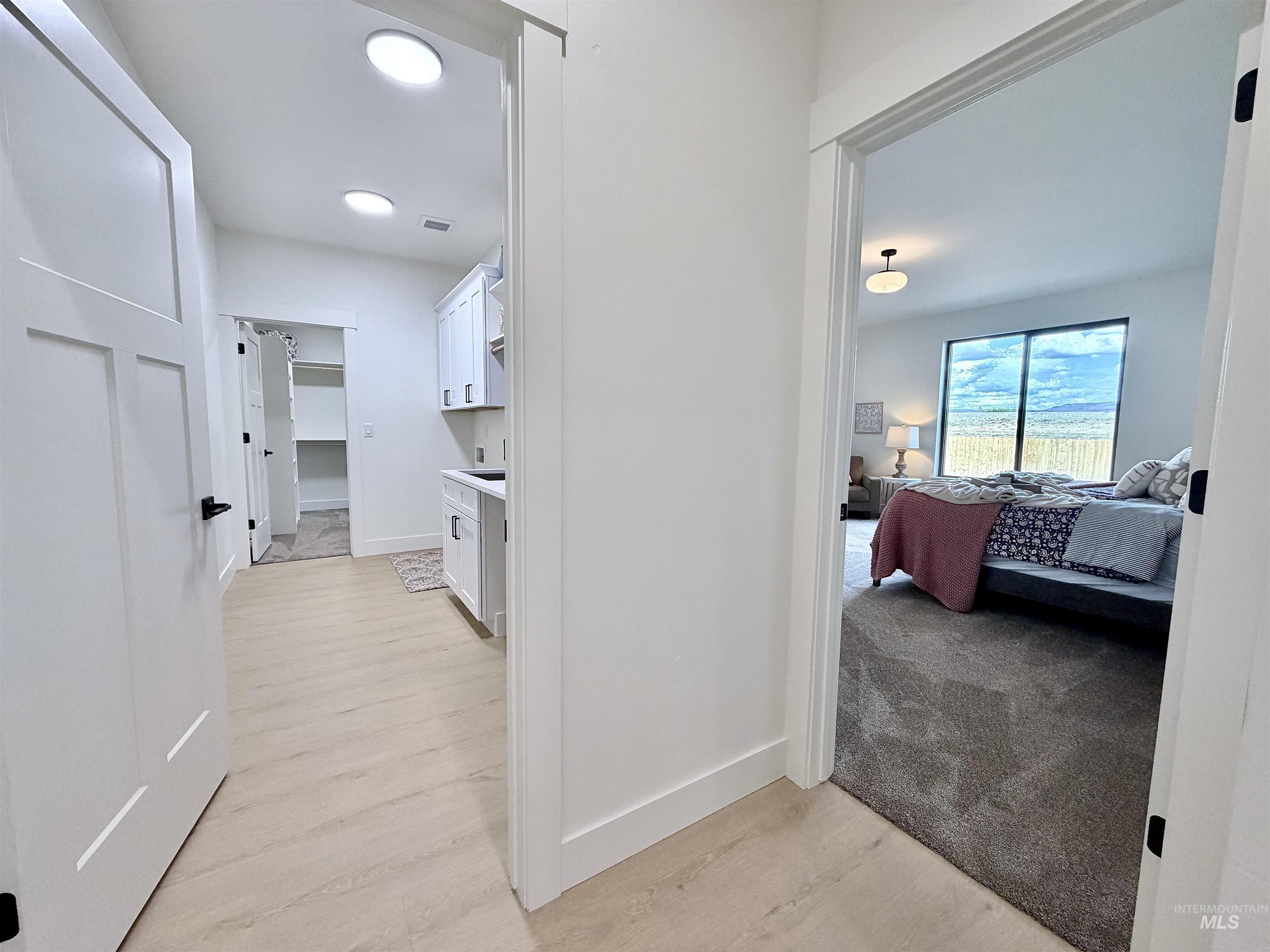 310 Ne Greystone Loop Property Photo 24