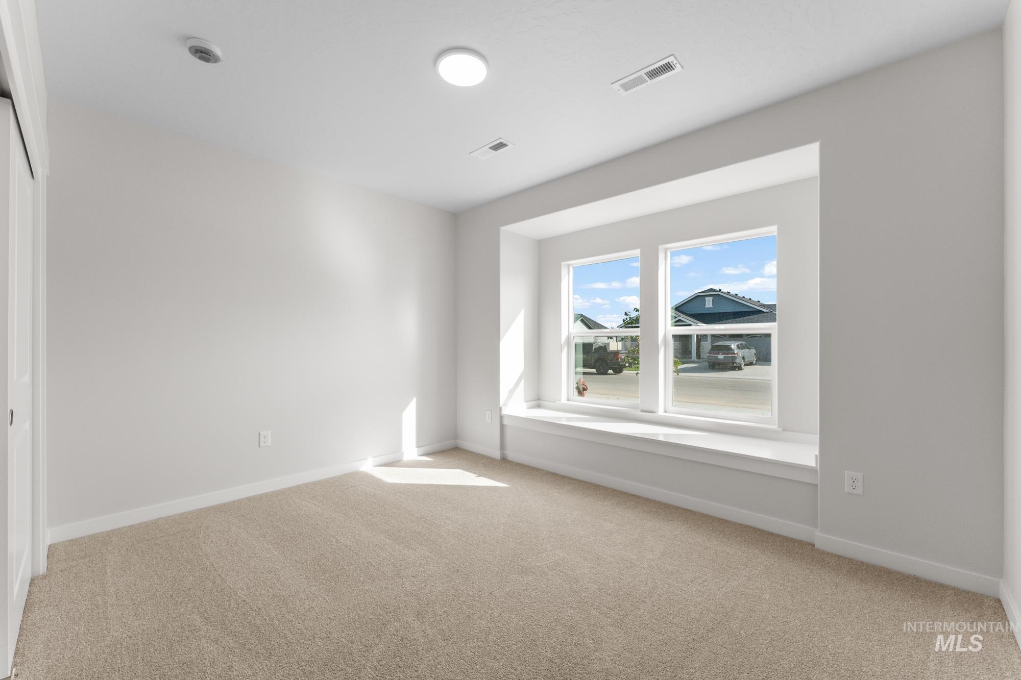 418 Lone Oak St. Property Photo 10