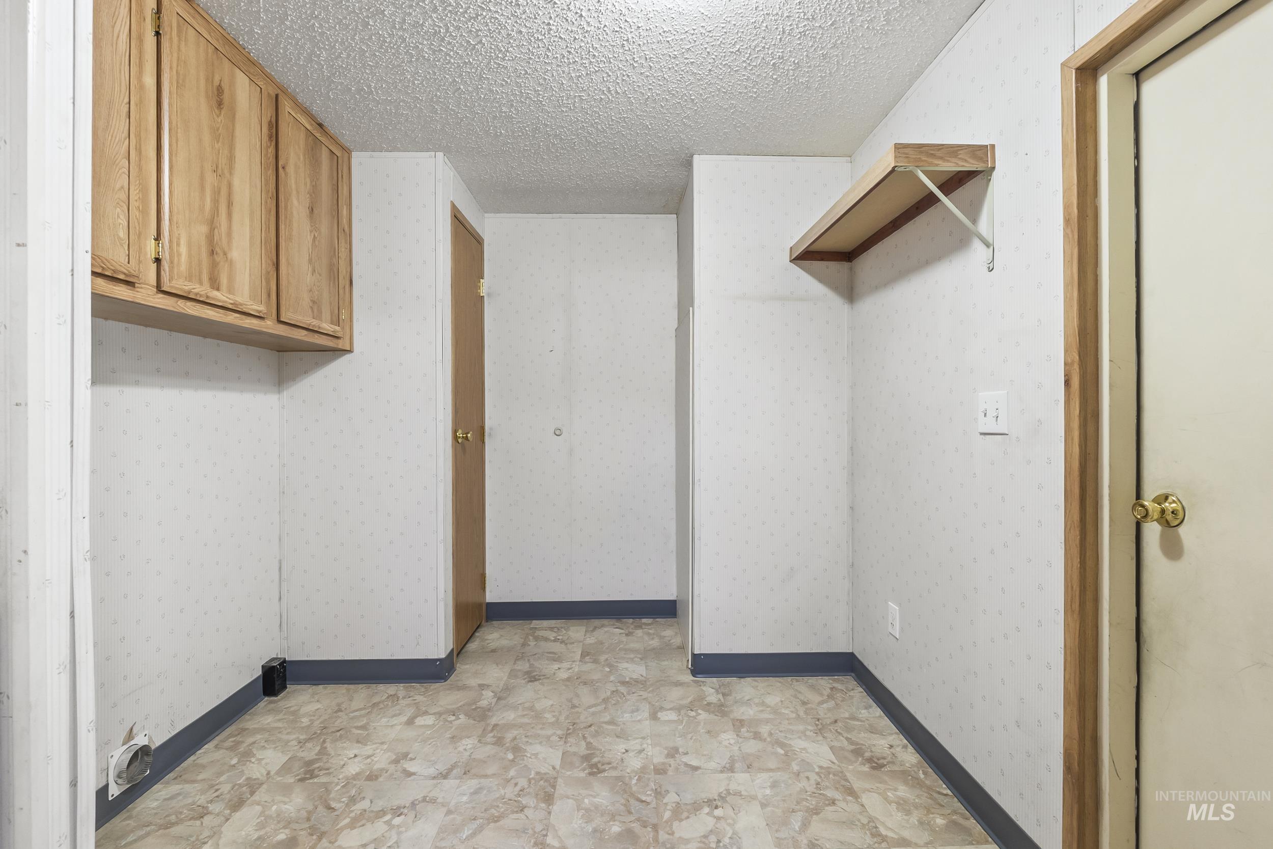 2714 Gold Harbor Dr Property Photo 13