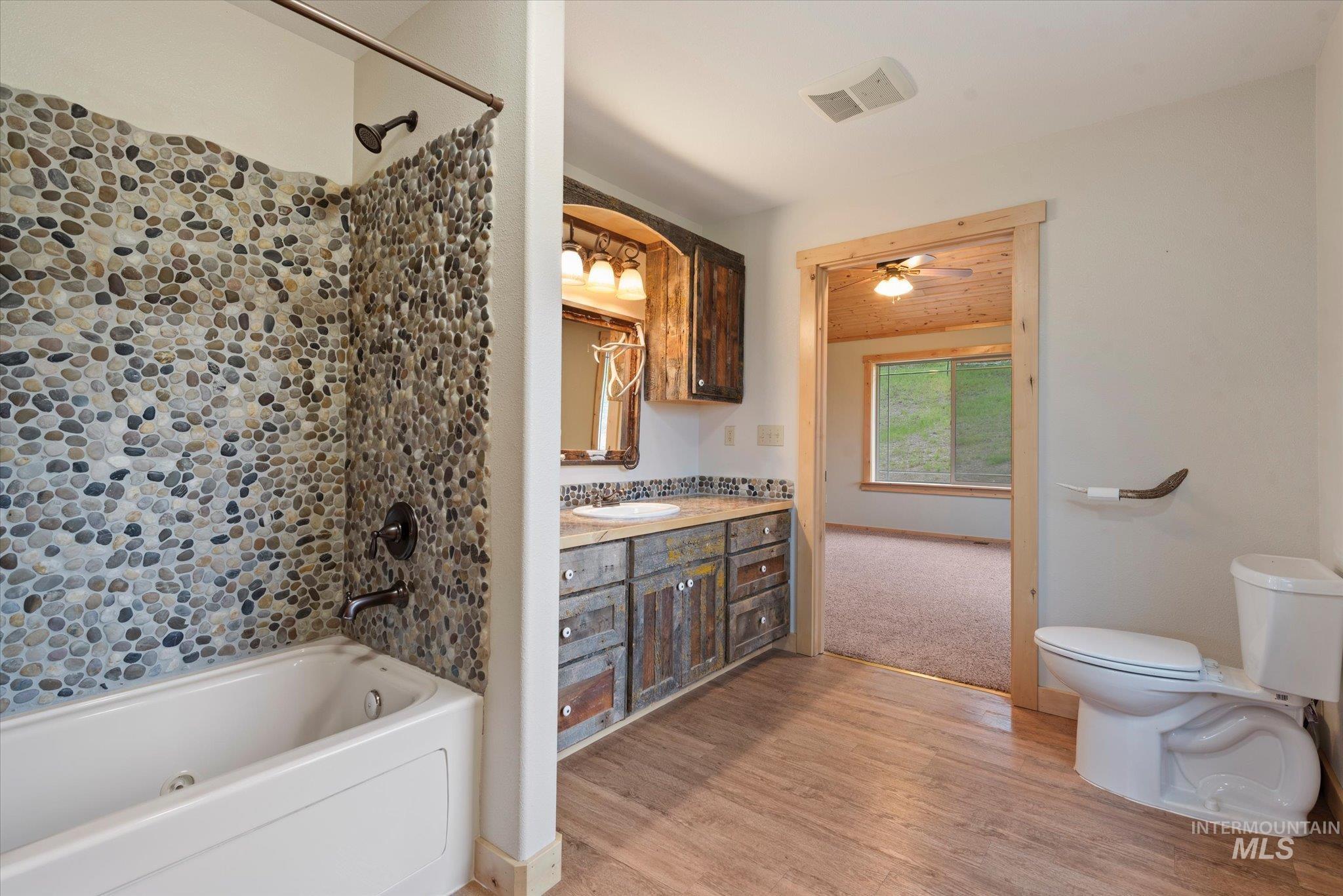 36020 Alder Creek Rd Property Photo 26