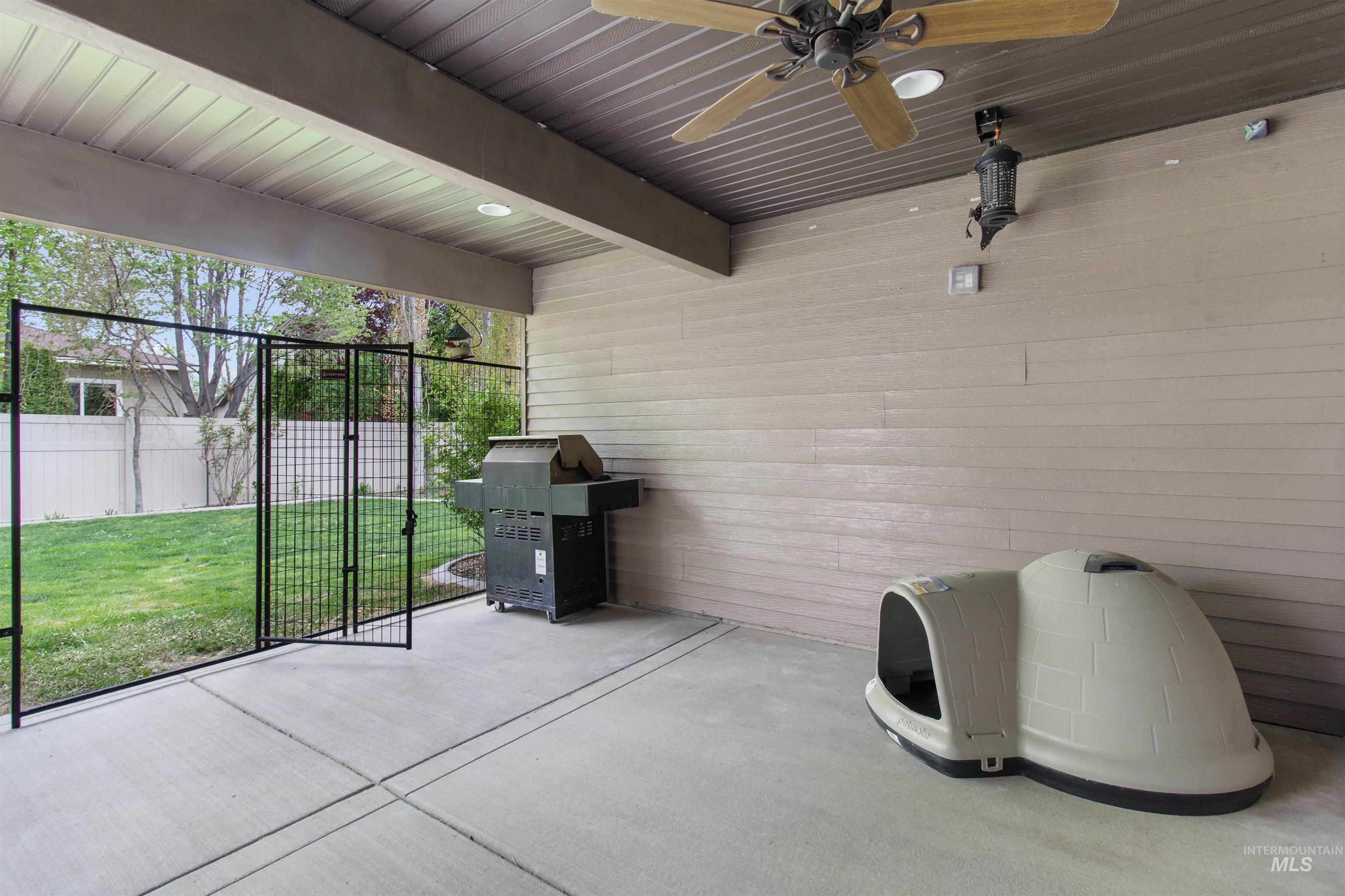 595 I B Perrine Rd Property Photo 38
