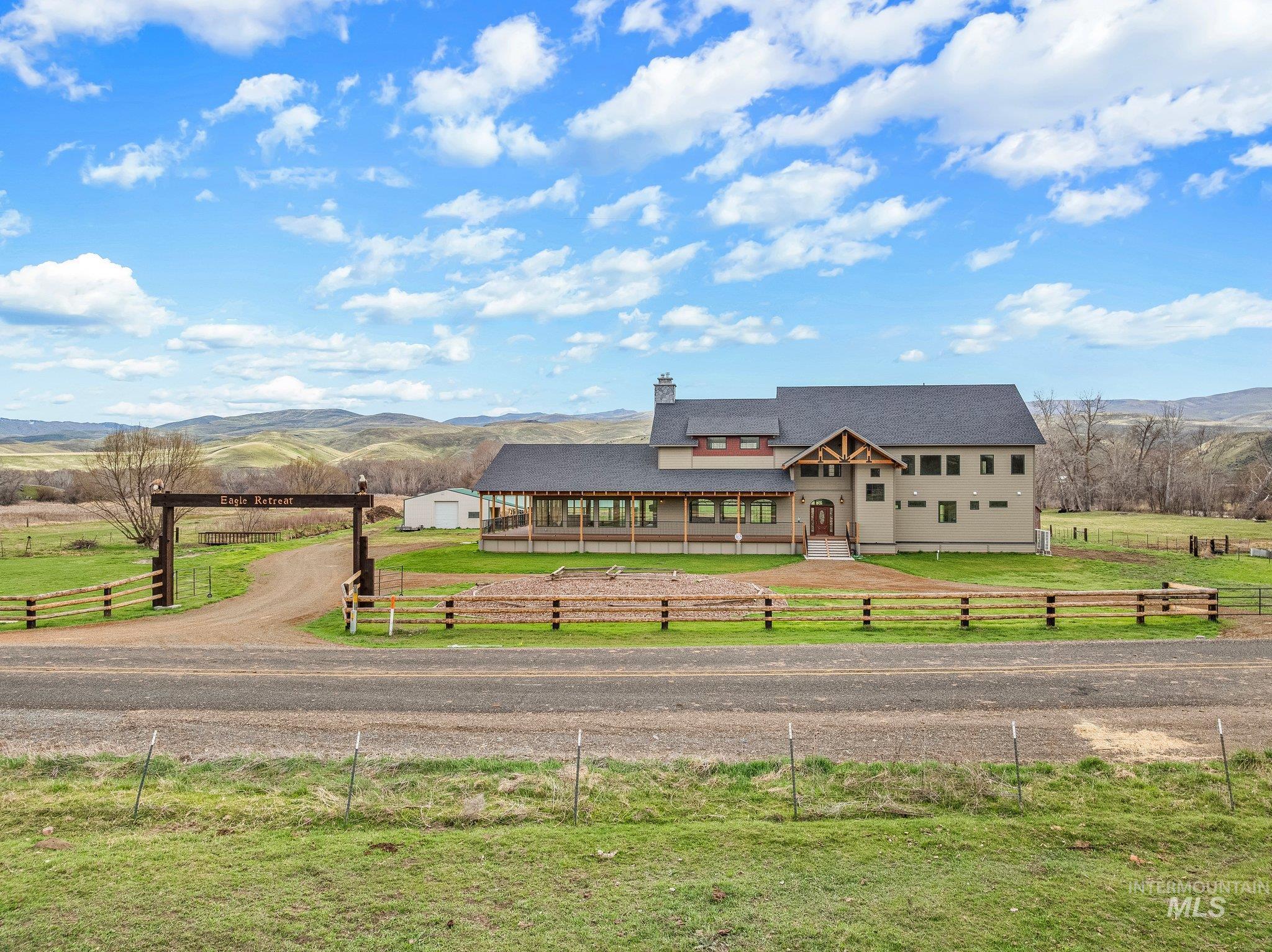 46131 Snake River Rd Property Photo 23