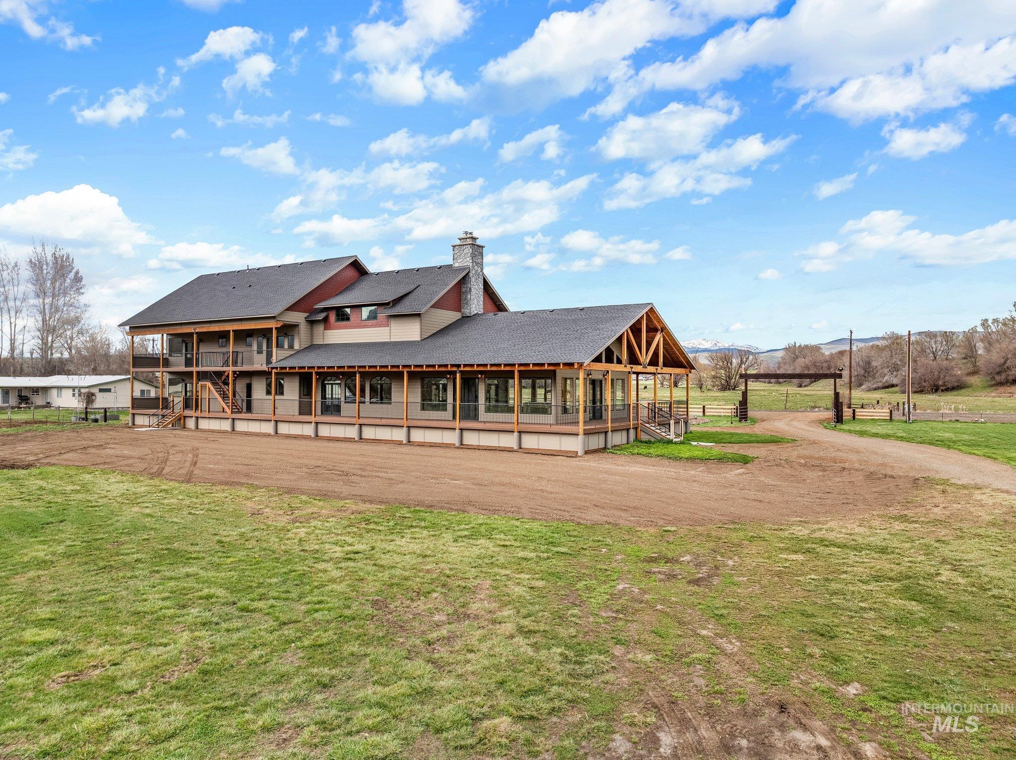 46131 Snake River Rd Property Photo 25