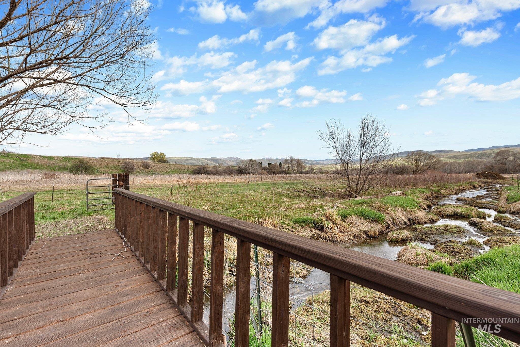 46131 Snake River Rd Property Photo 26
