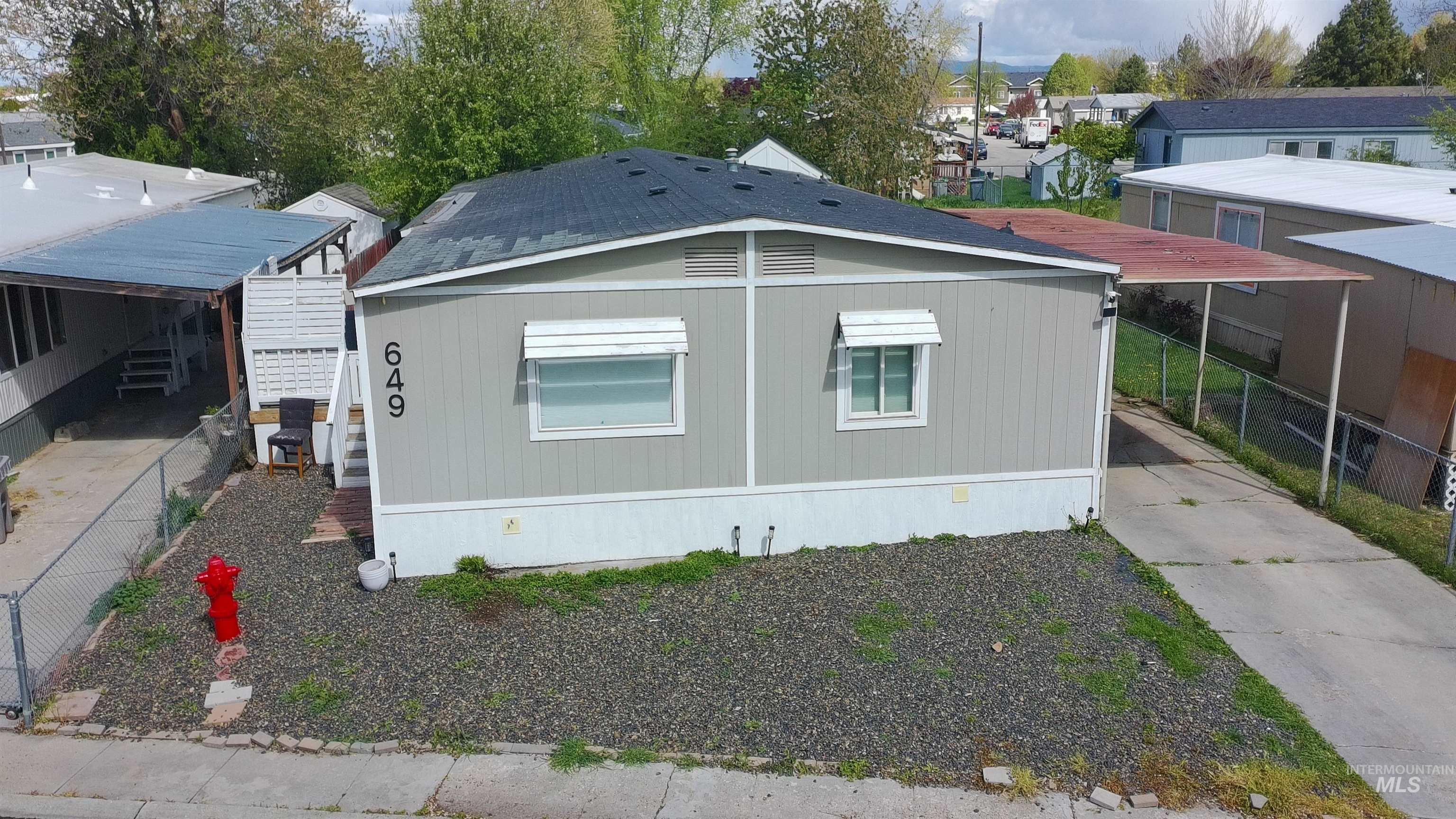 649 Siver City Dr Property Photo 1