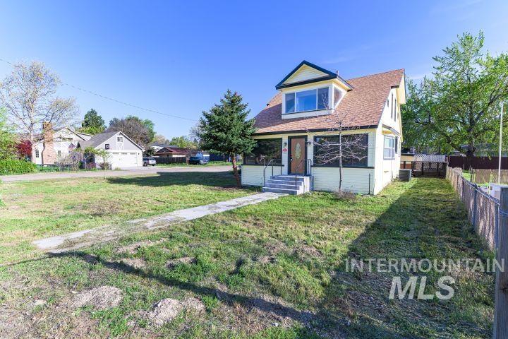 805 W Richmond St. Property Photo 1