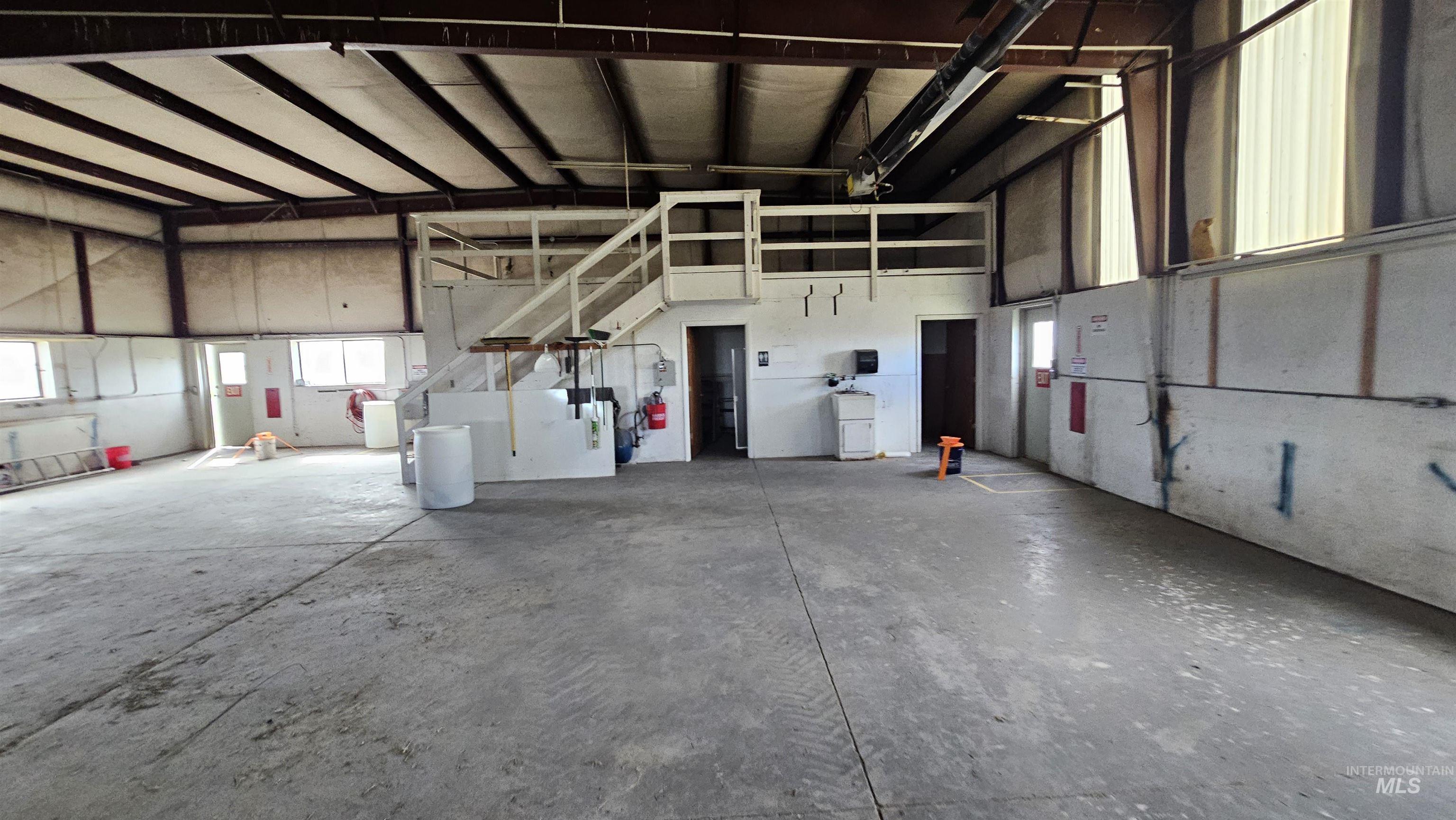 5375 N 300 E Property Photo 14
