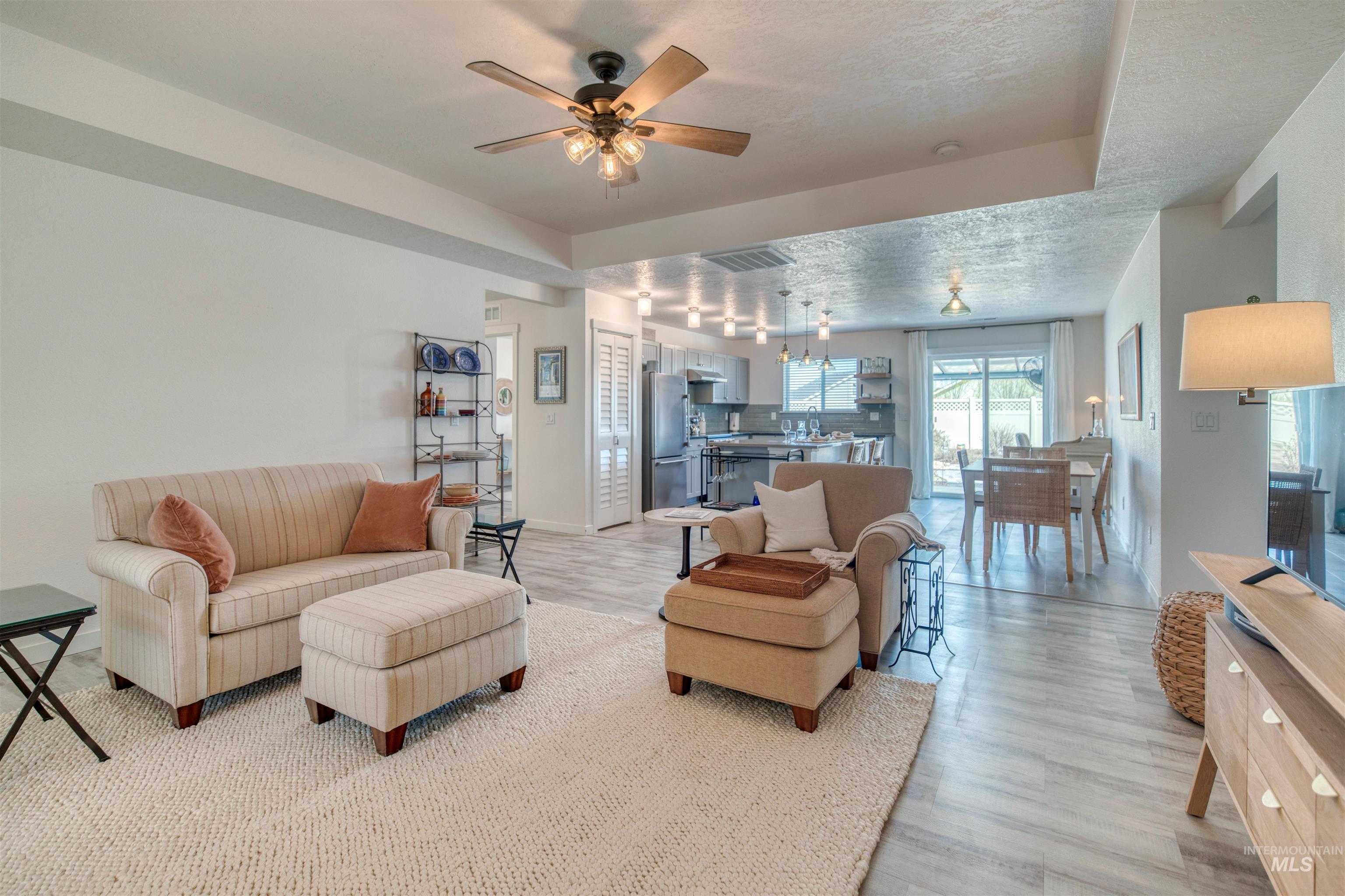 10288 Longtail Dr. Property Photo 10