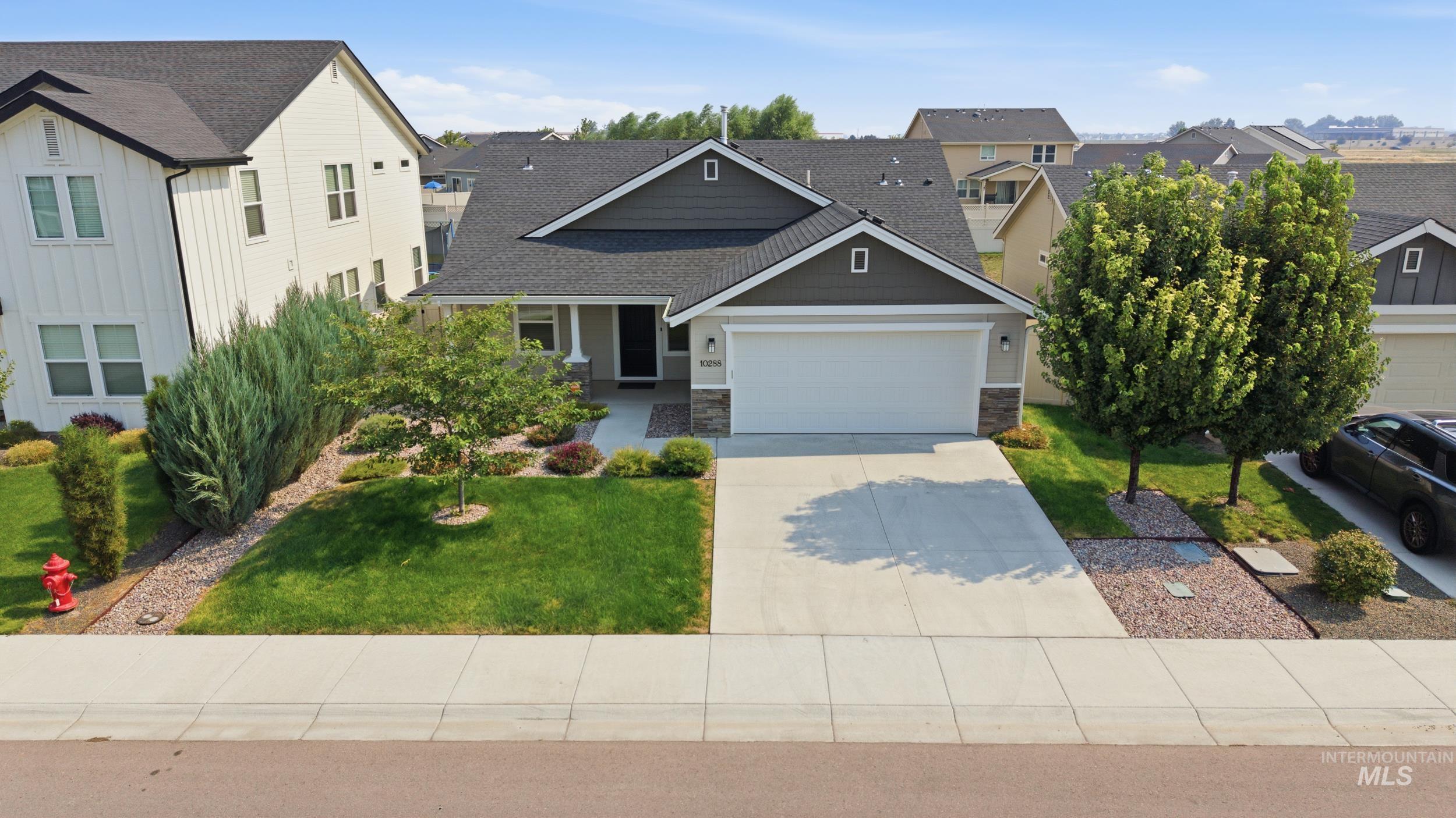 10288 Longtail Dr. Property Photo 38