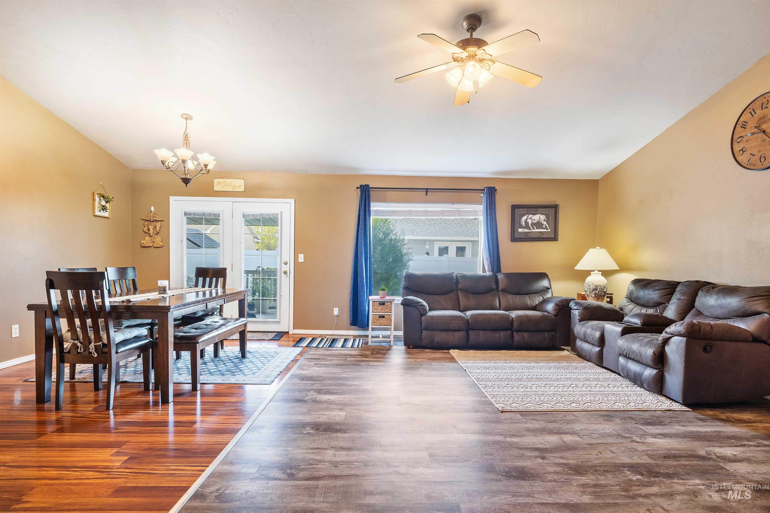 2548 Ironwood Ave Property Photo 4