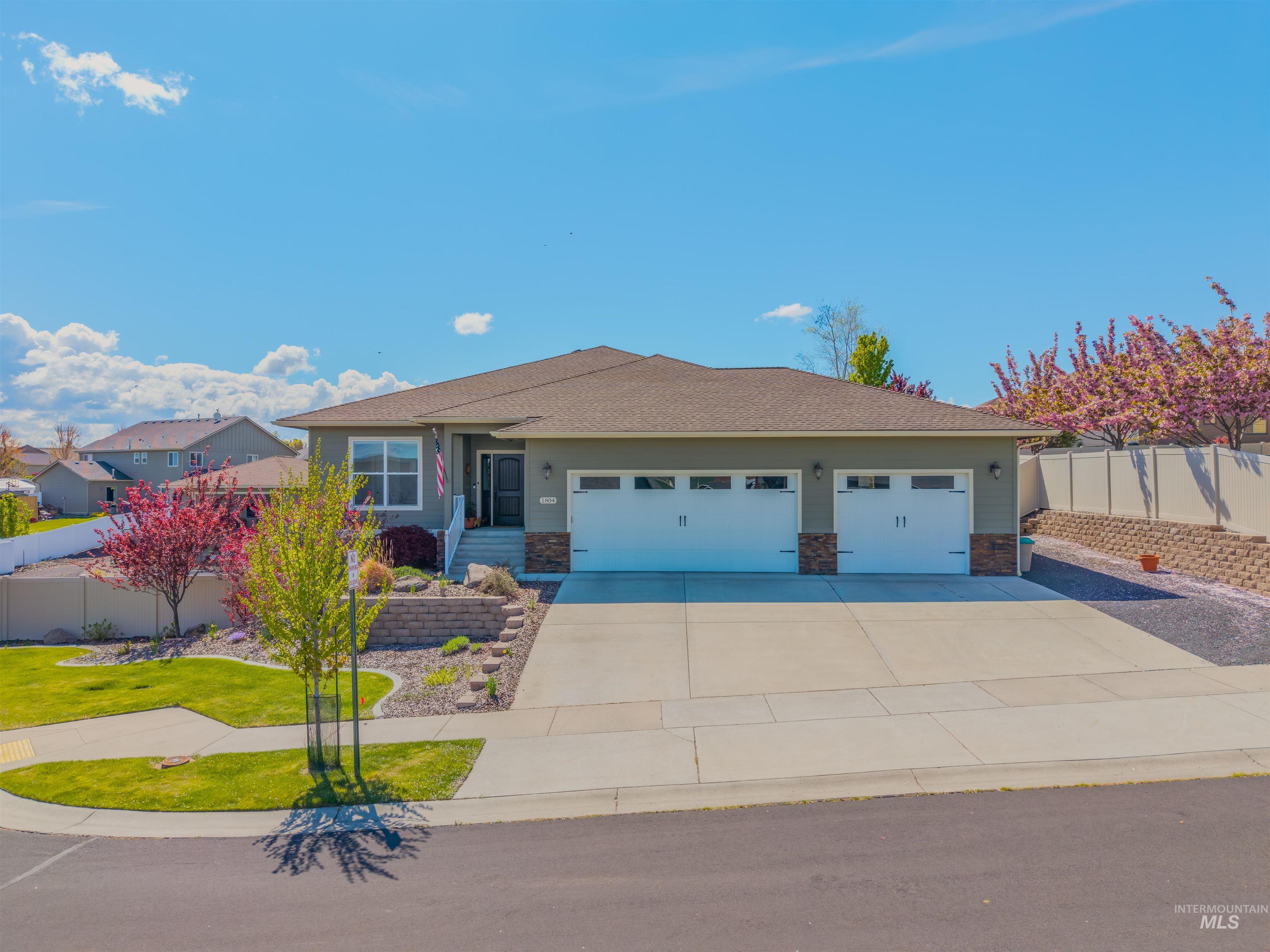 1804 Sunrise Court Property Photo 4