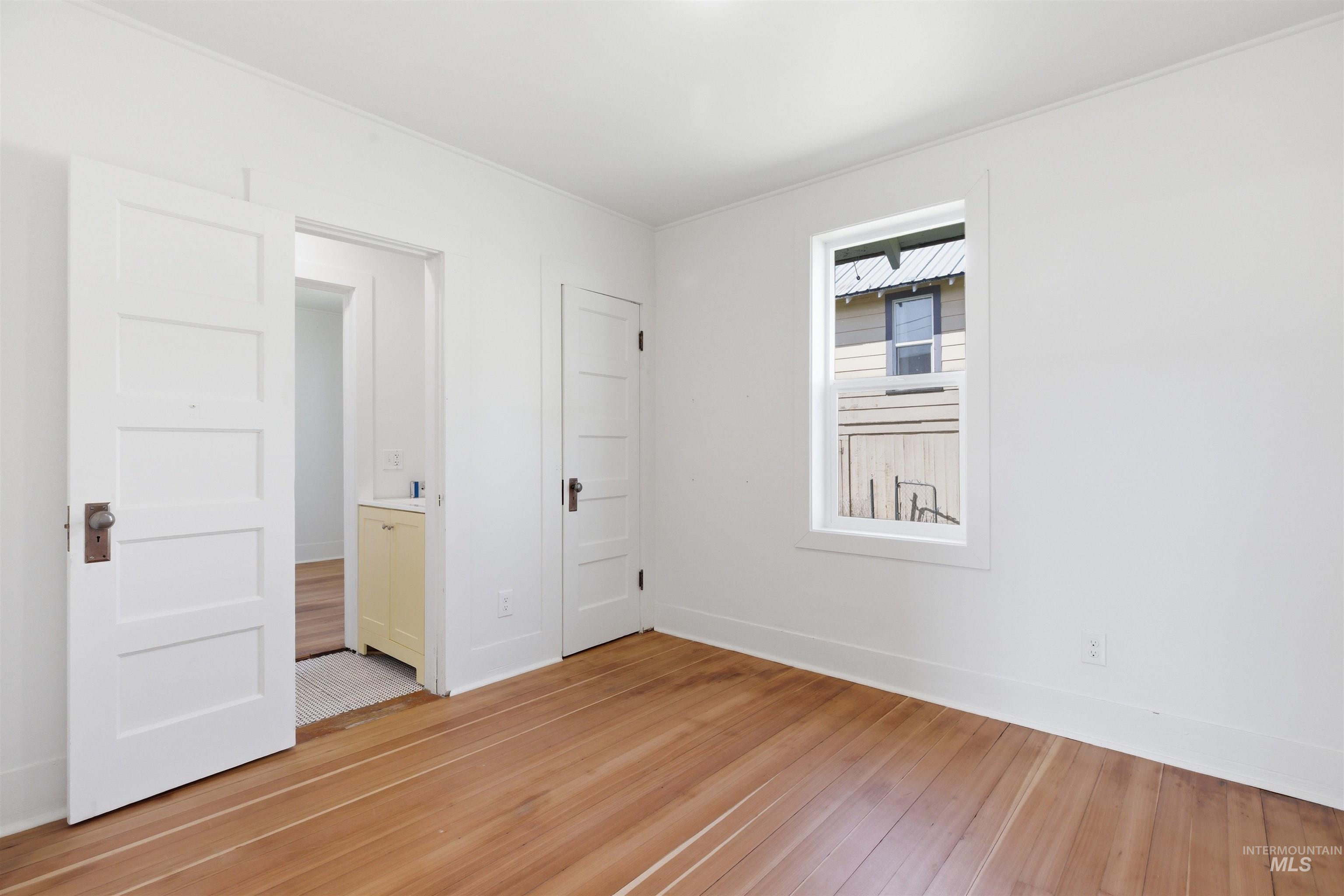 810 Pine St Property Photo 7