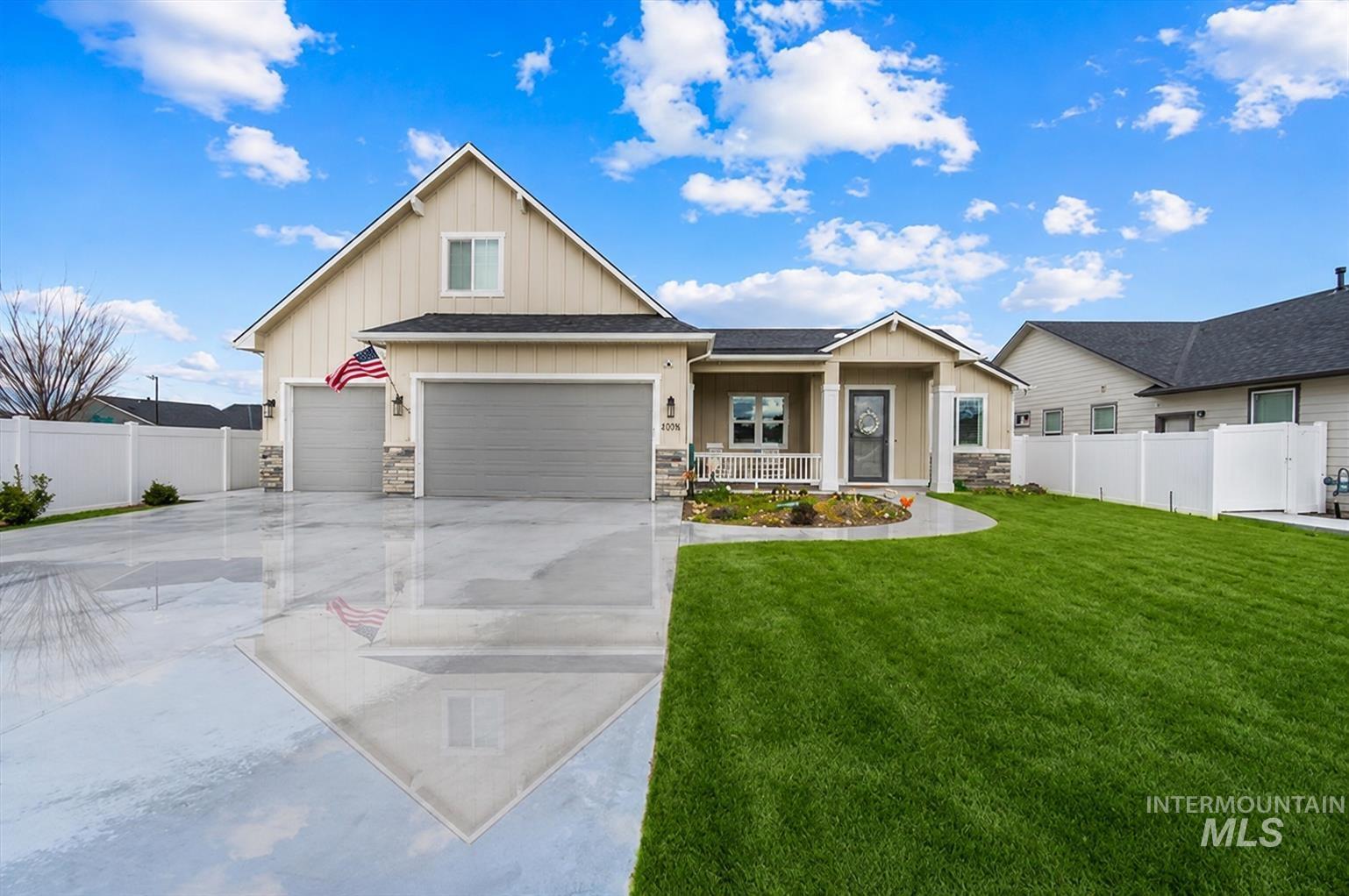 4376 Wagon Property Photo 1