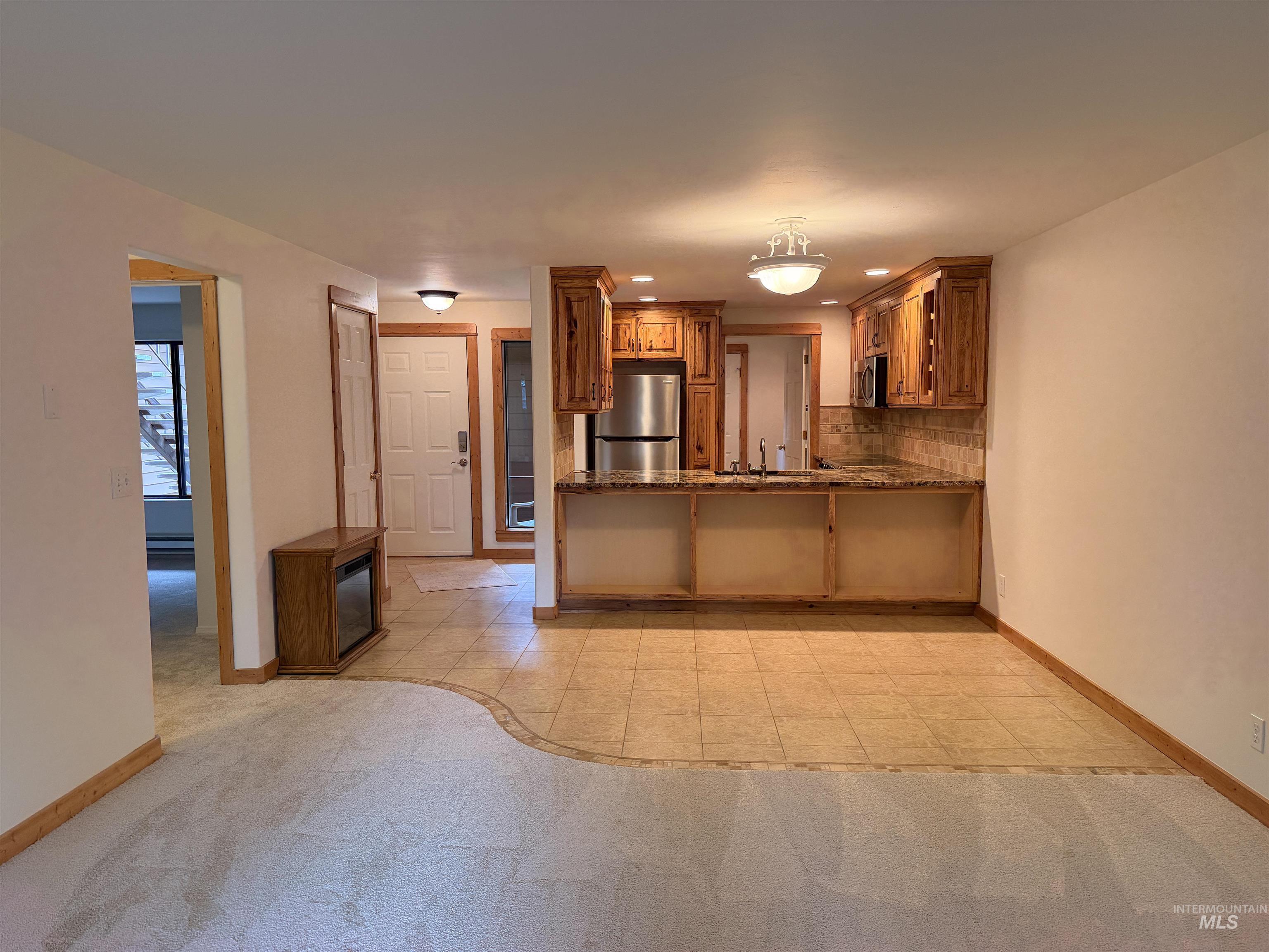 1630 Davis Ave Property Photo 11