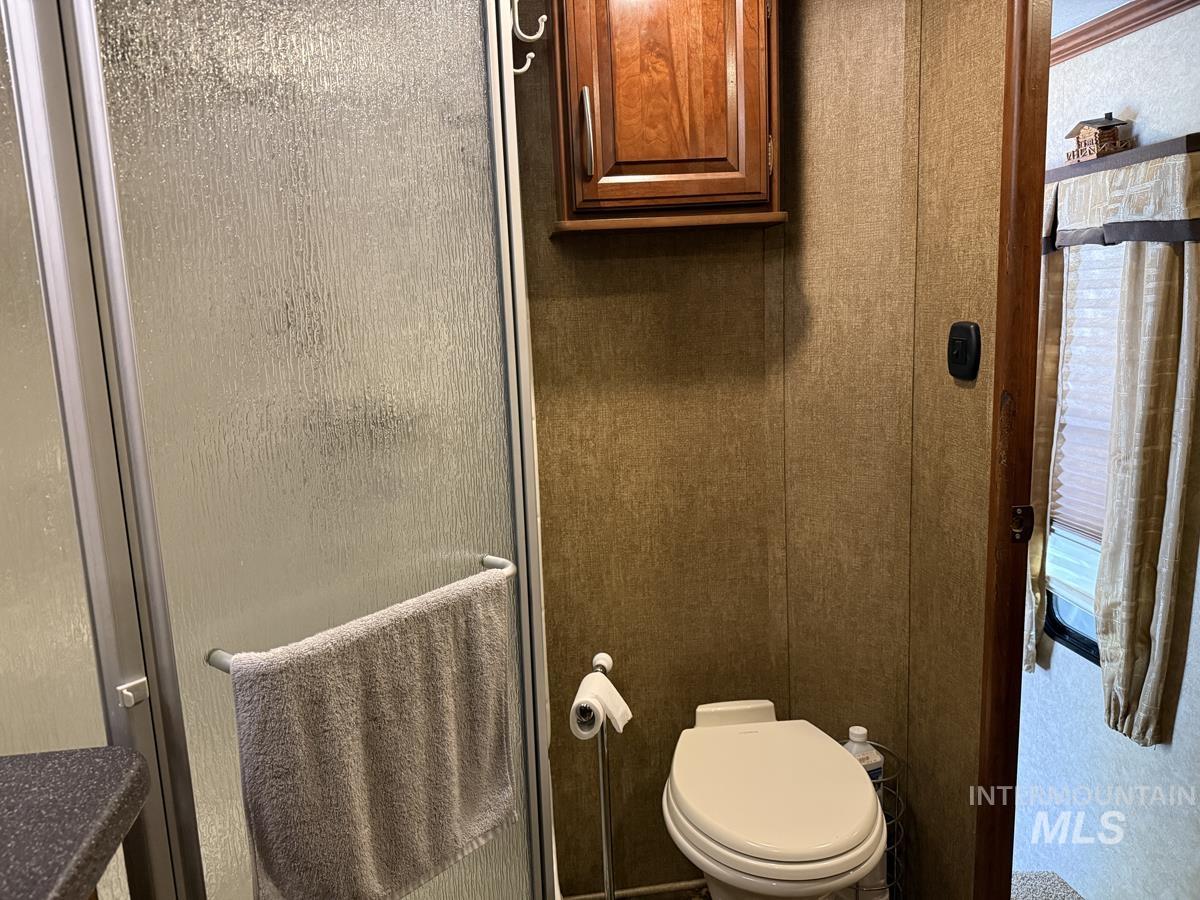 5 & 7 H Street Property Photo 8