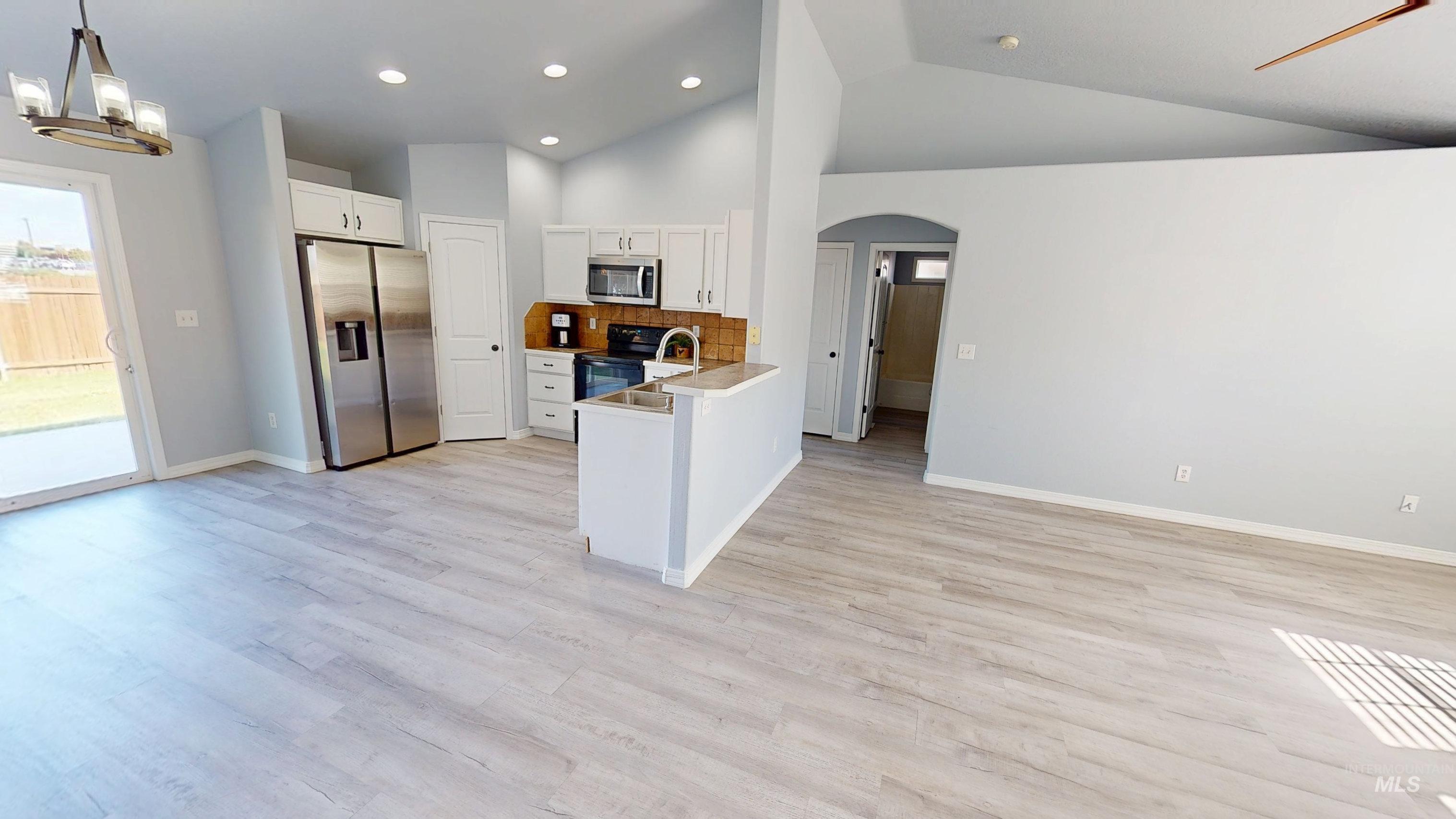 16891 N Darmady Loop Property Photo 7