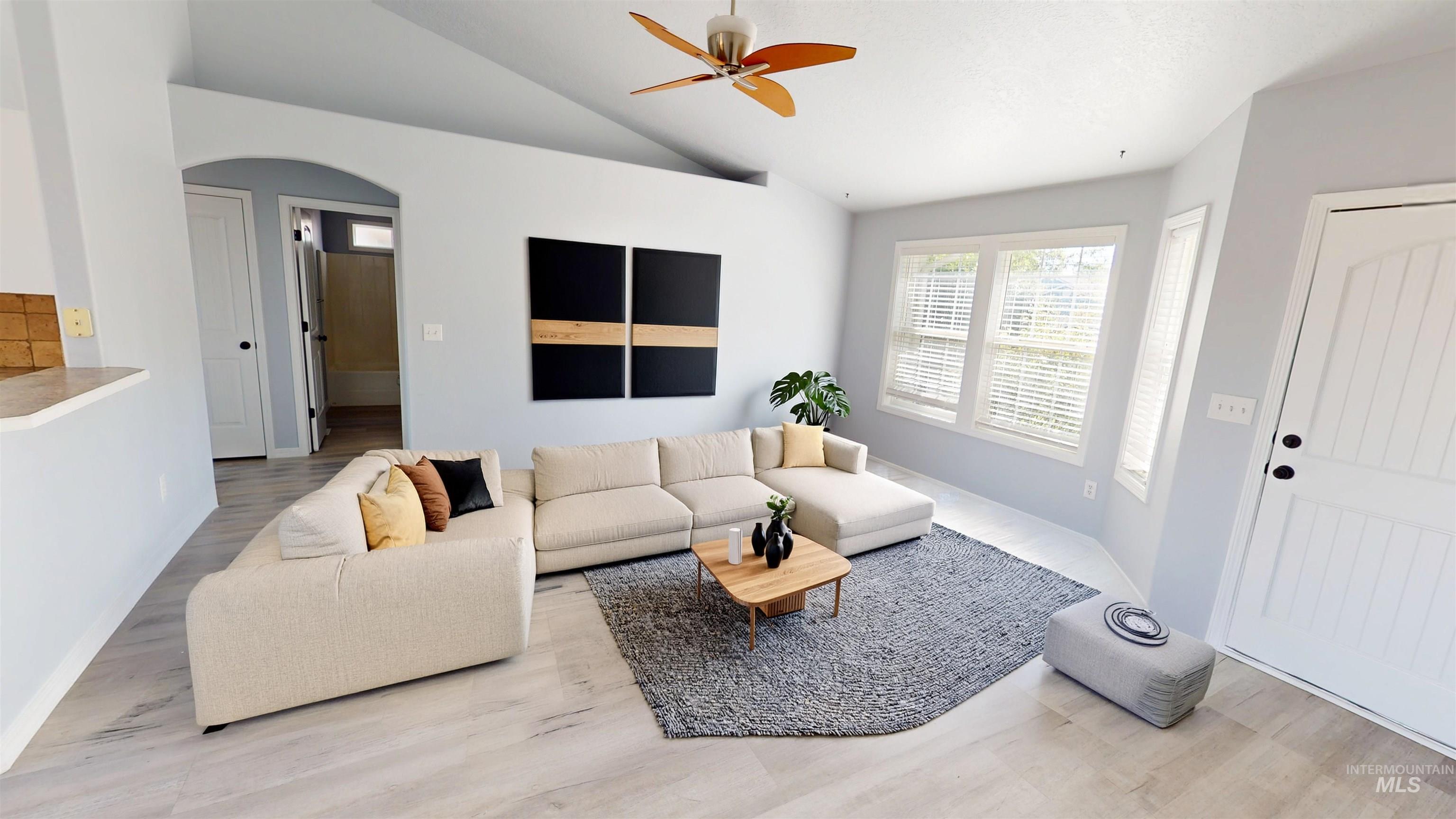 16891 N Darmady Loop Property Photo 10