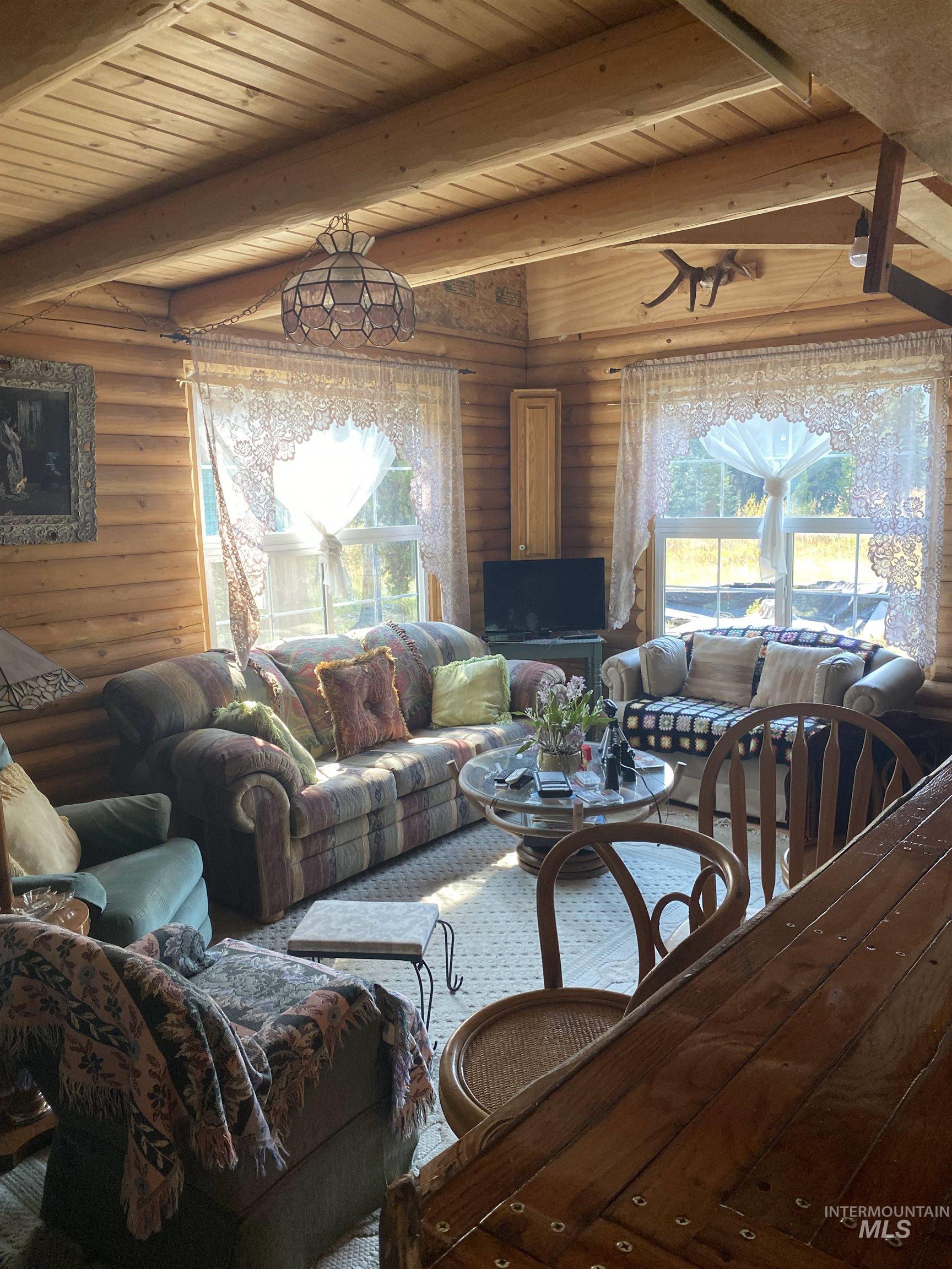 24640 Warren Wagon Property Photo 4