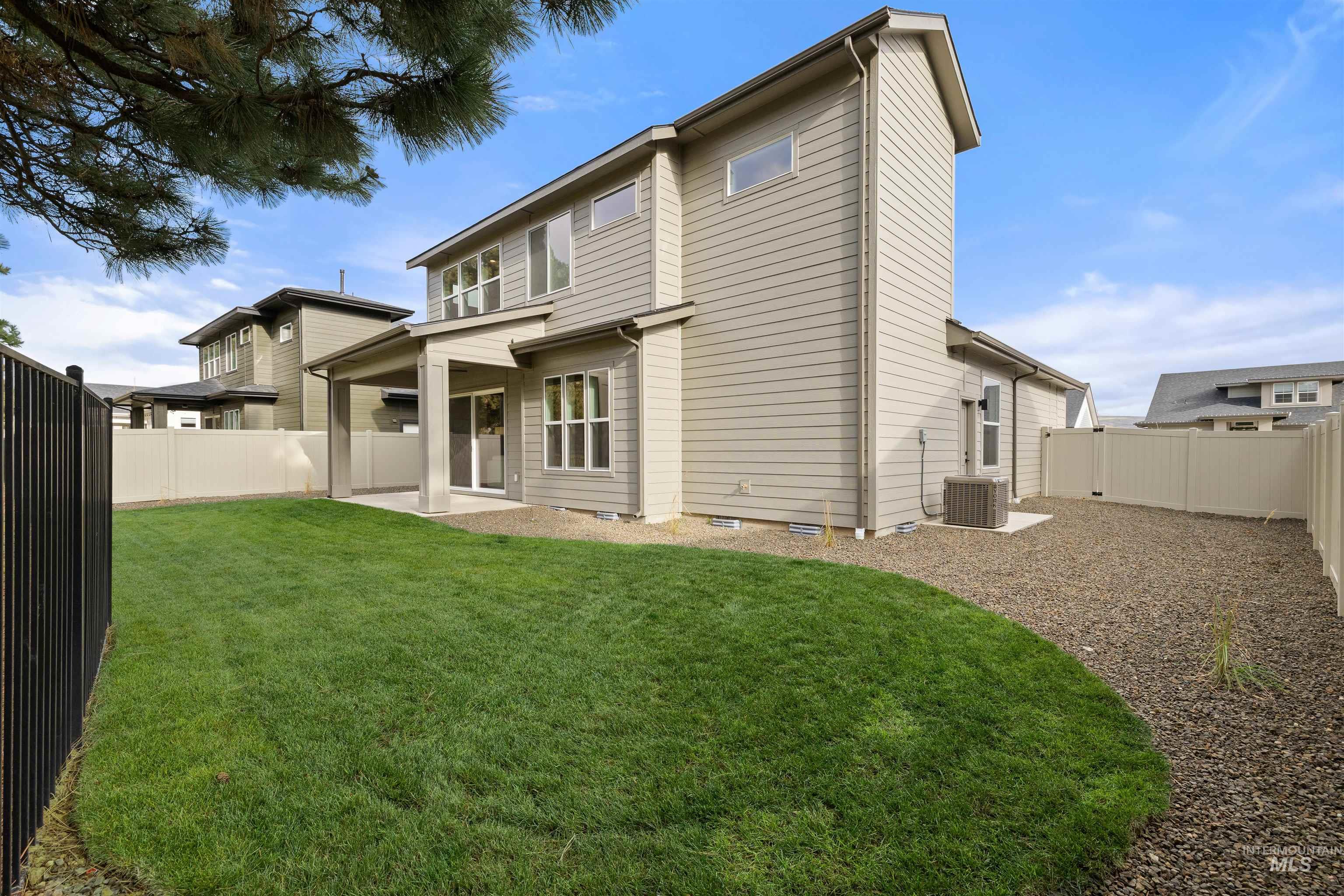 2270 E Monhegan Drive Property Photo 35