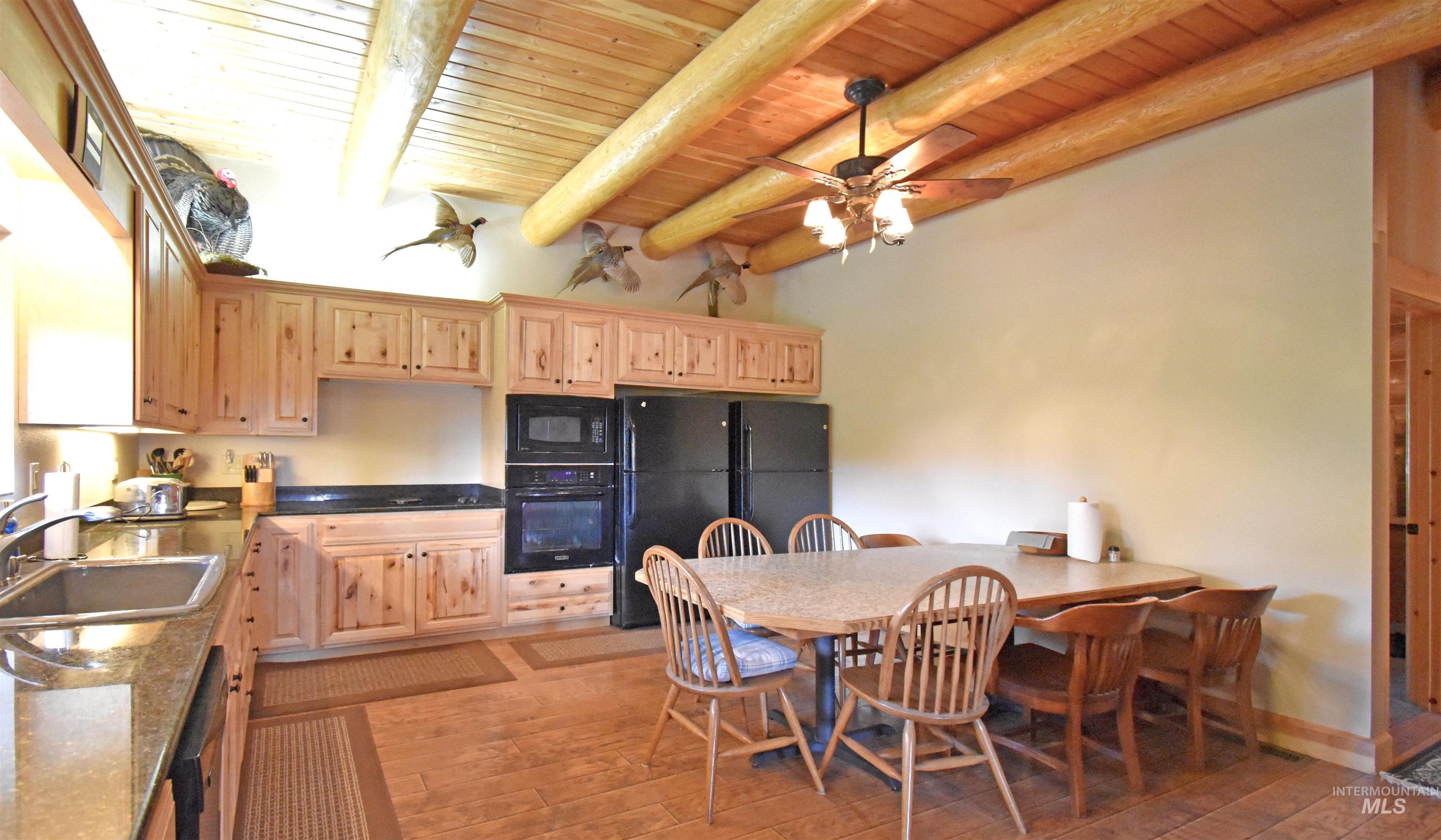 90 Fireman Canyon Road Property Photo 6