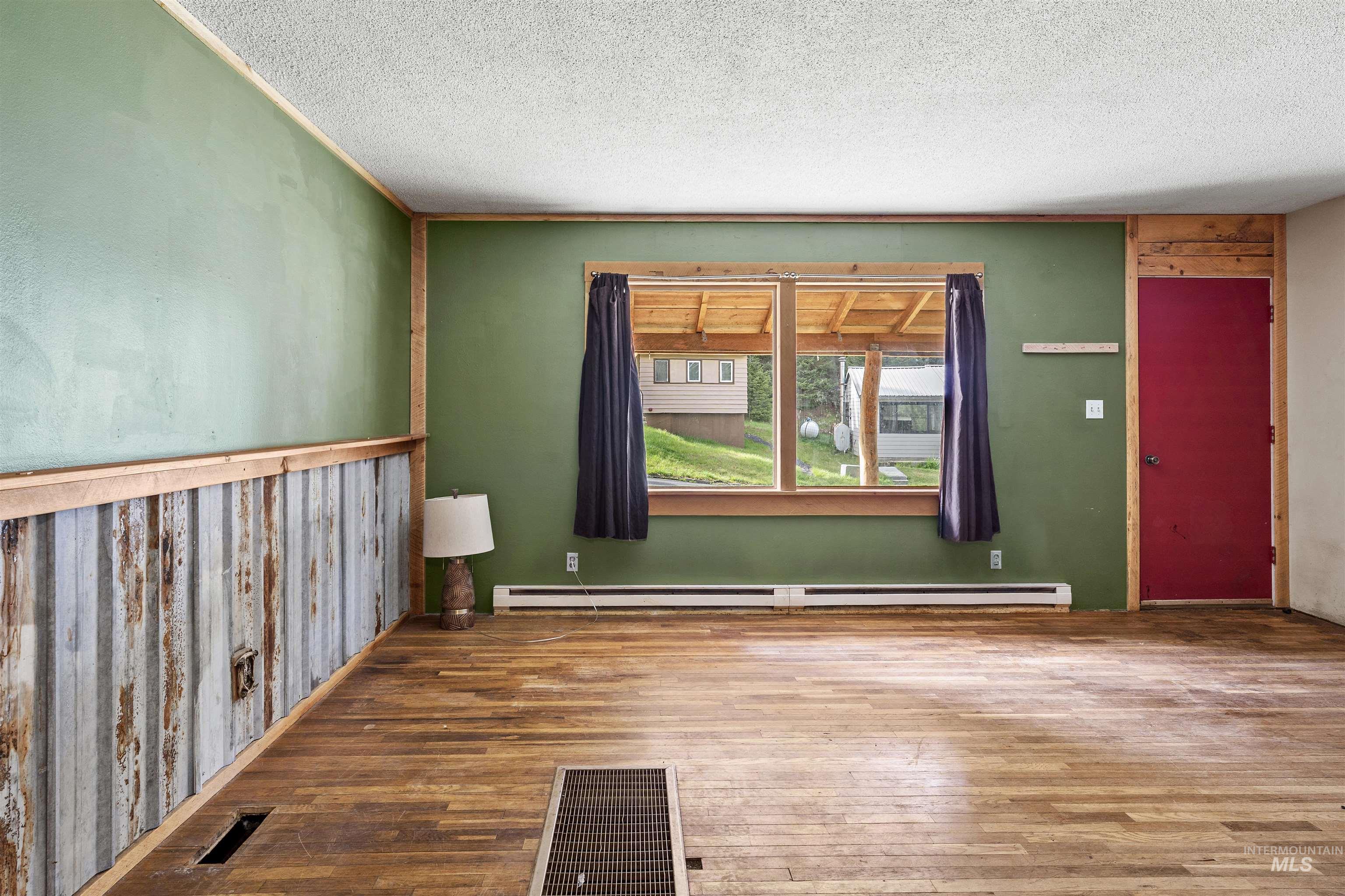 145 Timberline Dr. Property Photo 12