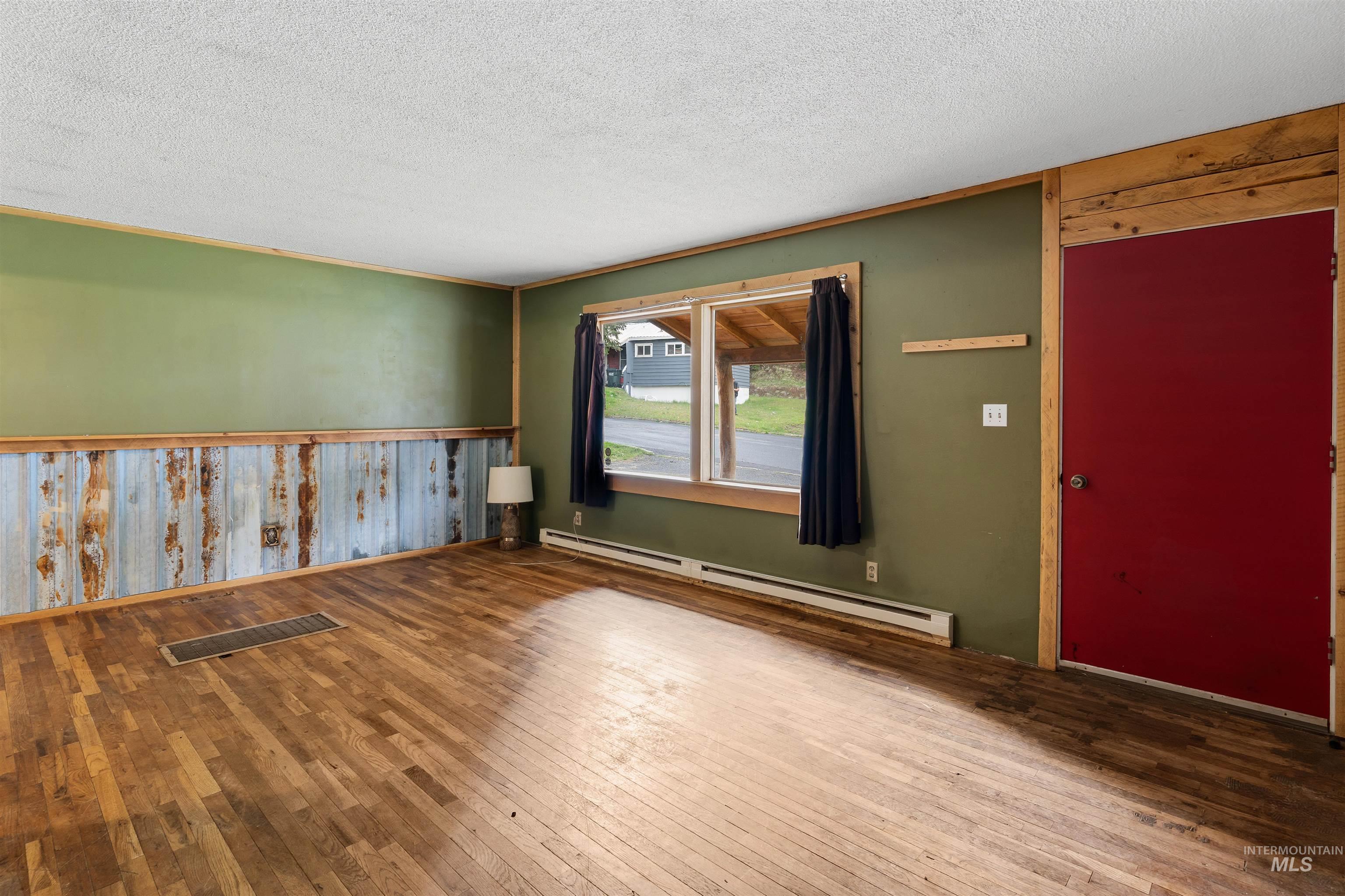 145 Timberline Dr. Property Photo 14