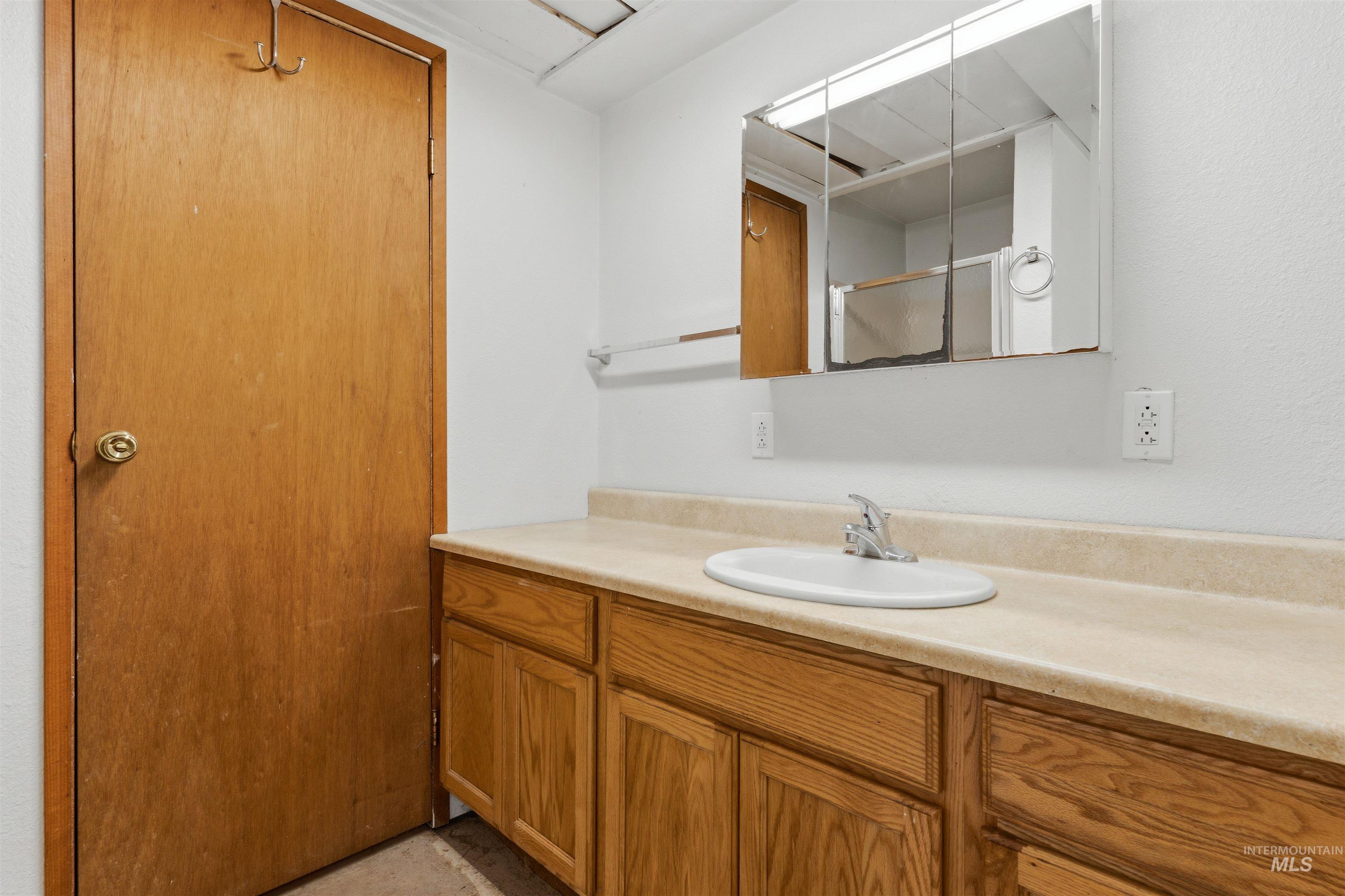 145 Timberline Dr. Property Photo 17