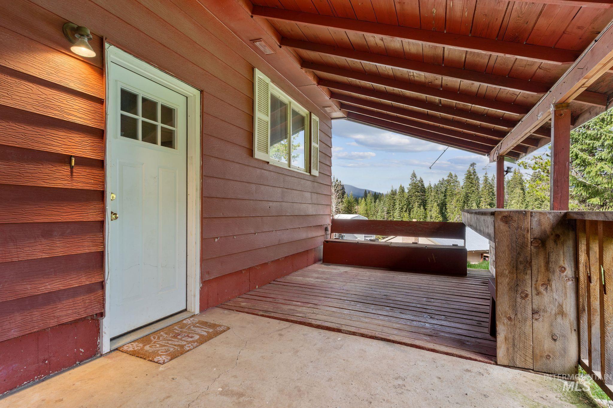 145 Timberline Dr. Property Photo 35